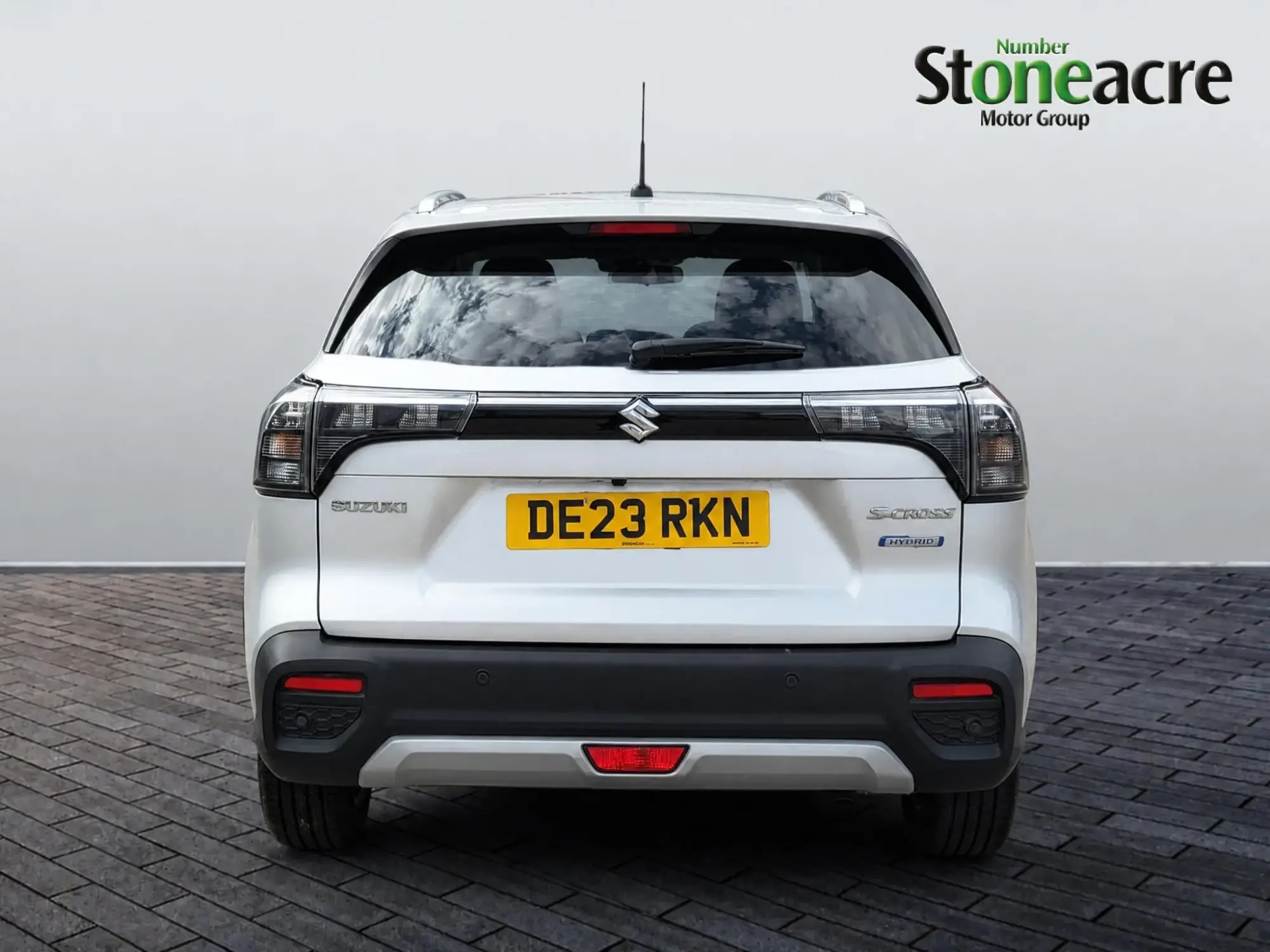 Suzuki S-Cross Image 6