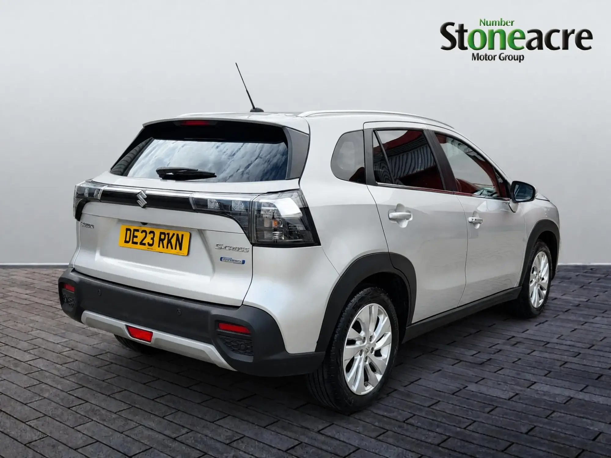 Suzuki S-Cross Image 8