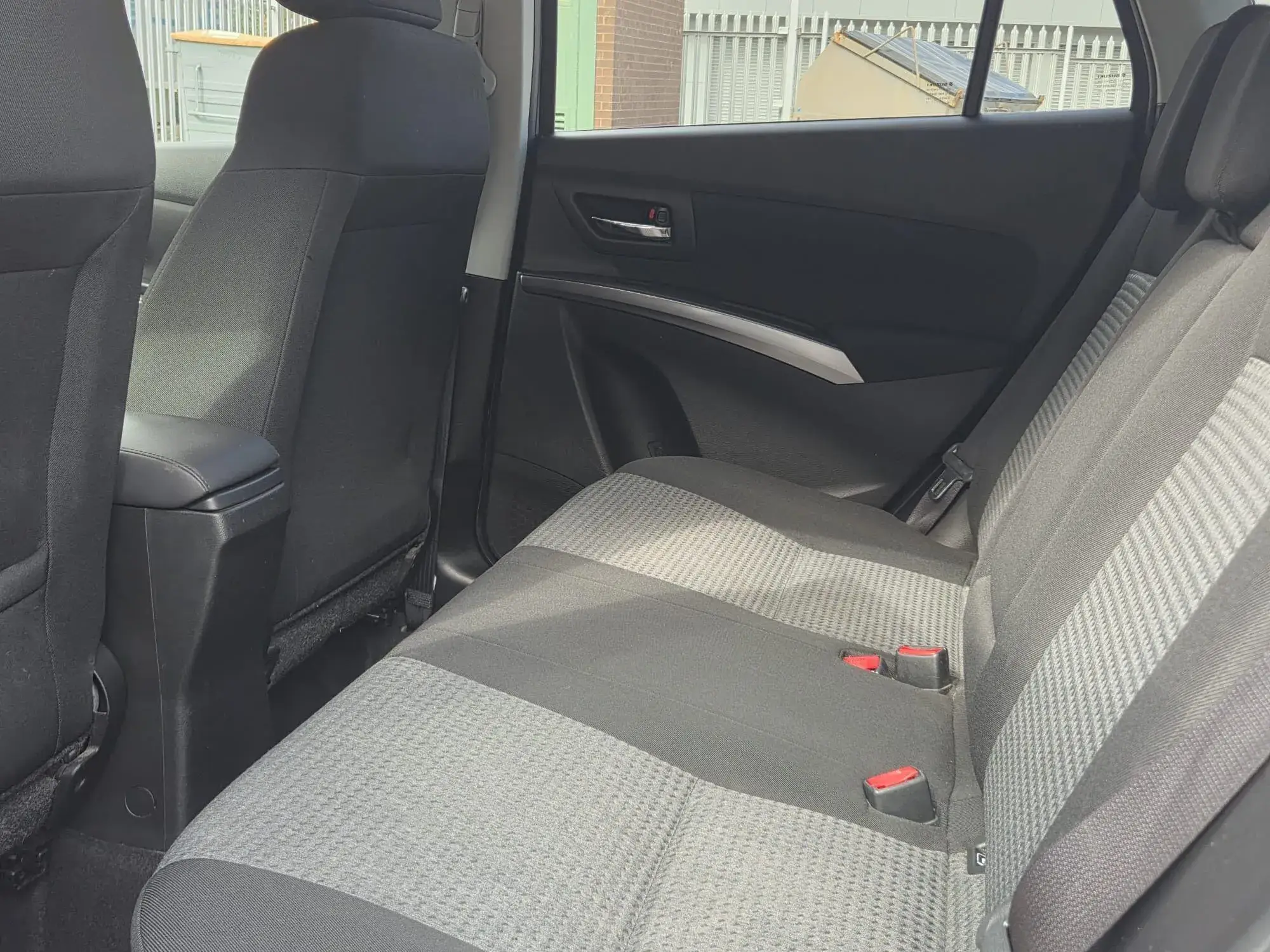 Suzuki S-Cross Image 13