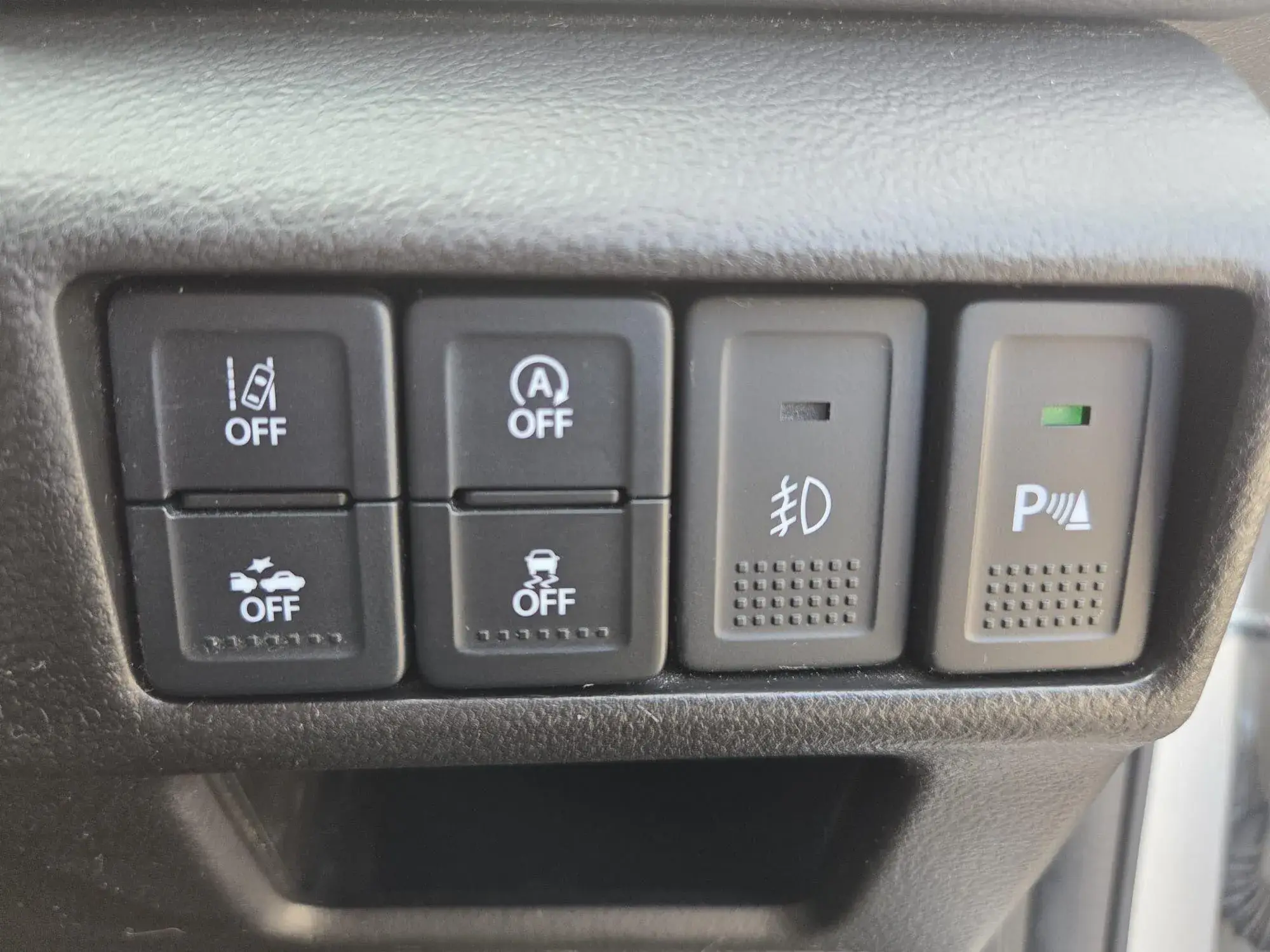 Suzuki S-Cross Image 15