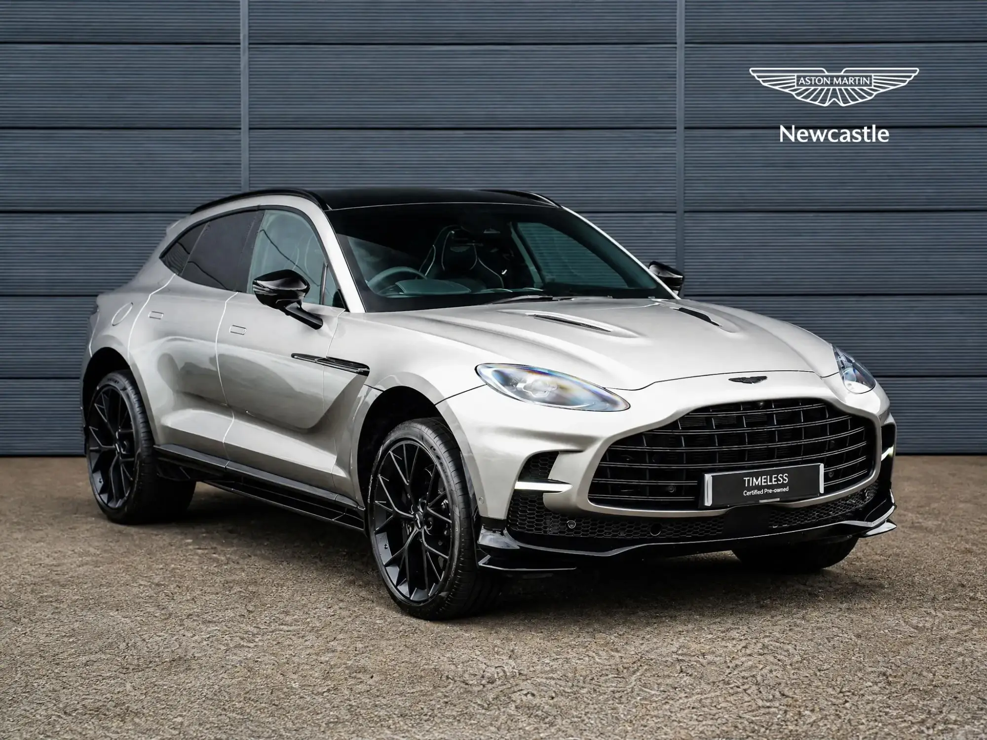 Aston Martin DBX Image 1 Aston Martin DBX Image 1