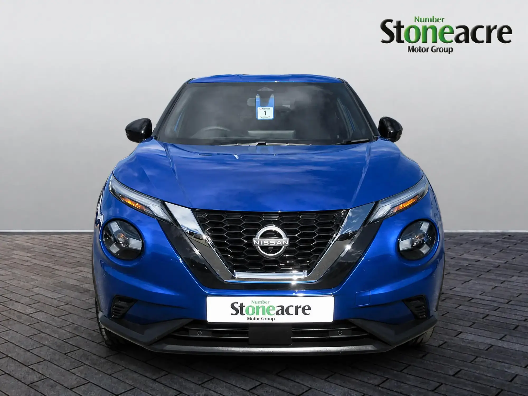 Nissan Juke 1.0 DIG-T Tekna Euro 6 (s/s) 5dr FT26EBM Image 2 Nissan Juke 1.0 DIG-T Tekna Euro 6 (s/s) 5dr FT26EBM Image 2