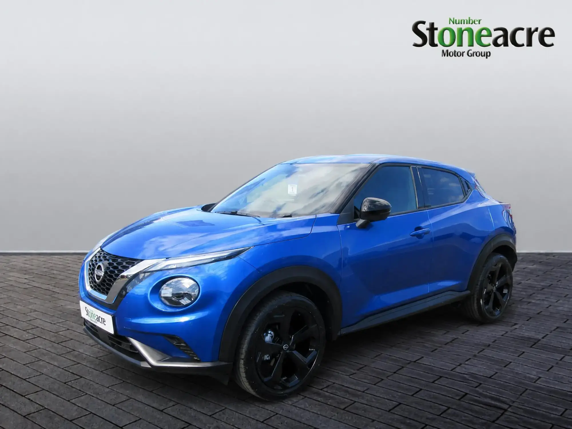Nissan Juke 1.0 DIG-T Tekna Euro 6 (s/s) 5dr FT26EBM Image 3 Nissan Juke 1.0 DIG-T Tekna Euro 6 (s/s) 5dr FT26EBM Image 3