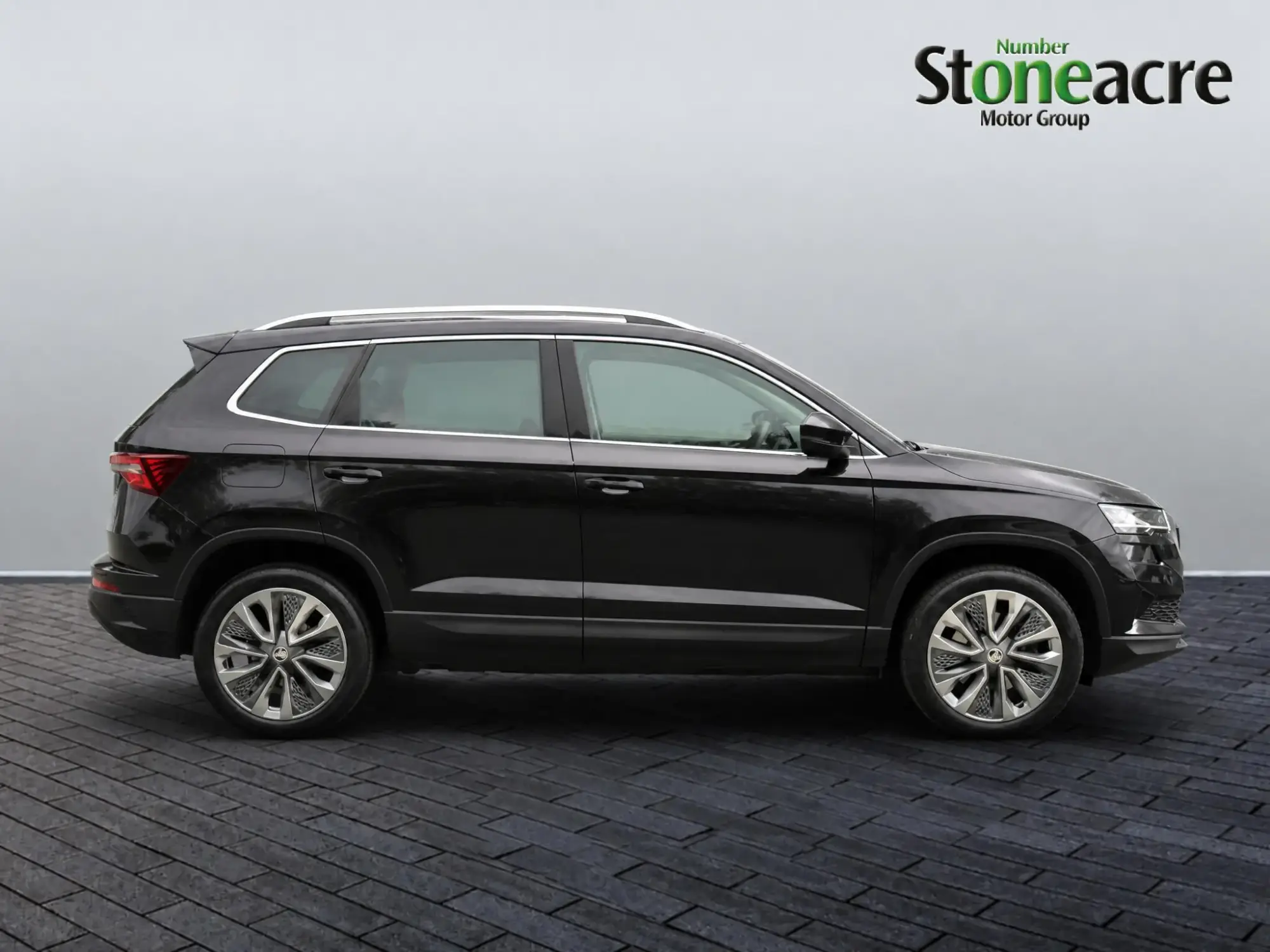 Skoda Karoq 1.5 TSI SE L 5dr DSG DK74ZWZ Image 2 Skoda Karoq 1.5 TSI SE L 5dr DSG DK74ZWZ Image 2