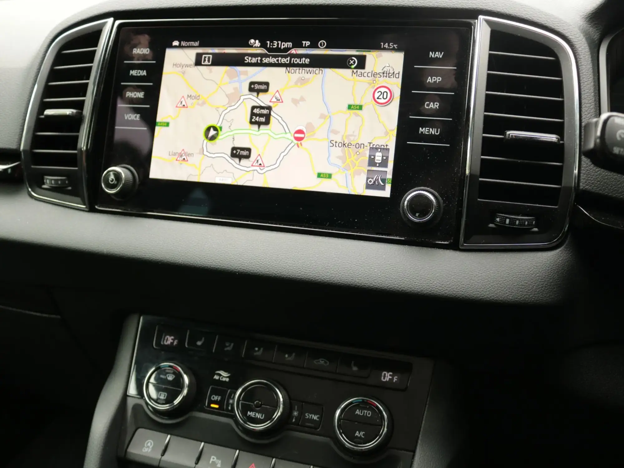 Skoda Karoq Image 20 Skoda Karoq Image 20