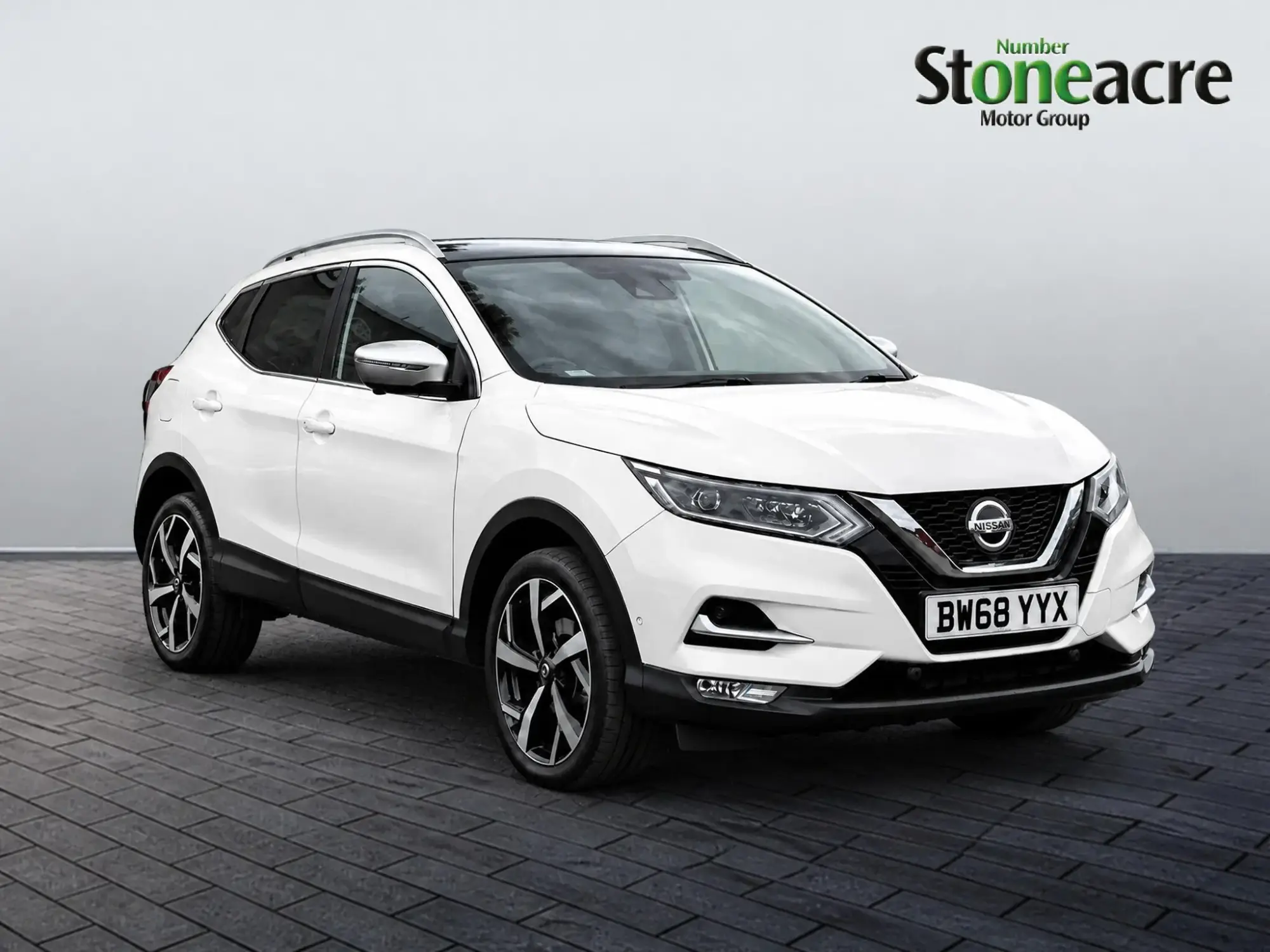 Nissan Qashqai 1.3 DIG-T Tekna+ Euro 6 (s/s) 5dr BW68YYX Image 1 Nissan Qashqai 1.3 DIG-T Tekna+ Euro 6 (s/s) 5dr BW68YYX Image 1