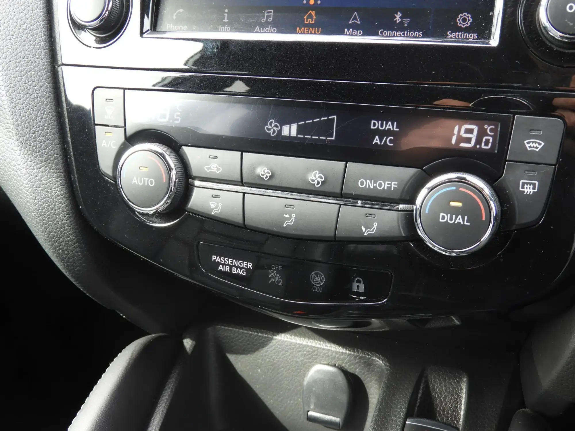 Nissan Qashqai Image 20 Nissan Qashqai Image 20