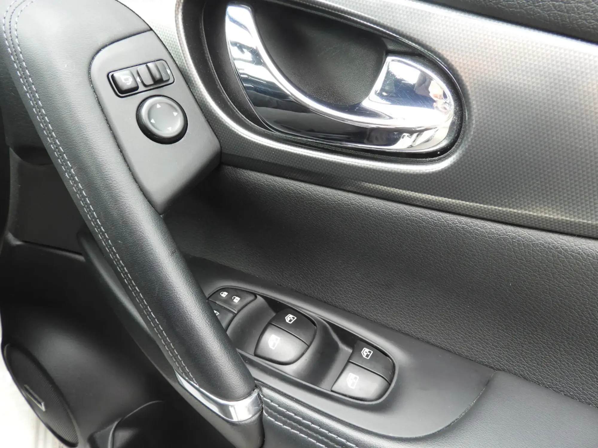 Nissan Qashqai Image 25 Nissan Qashqai Image 25