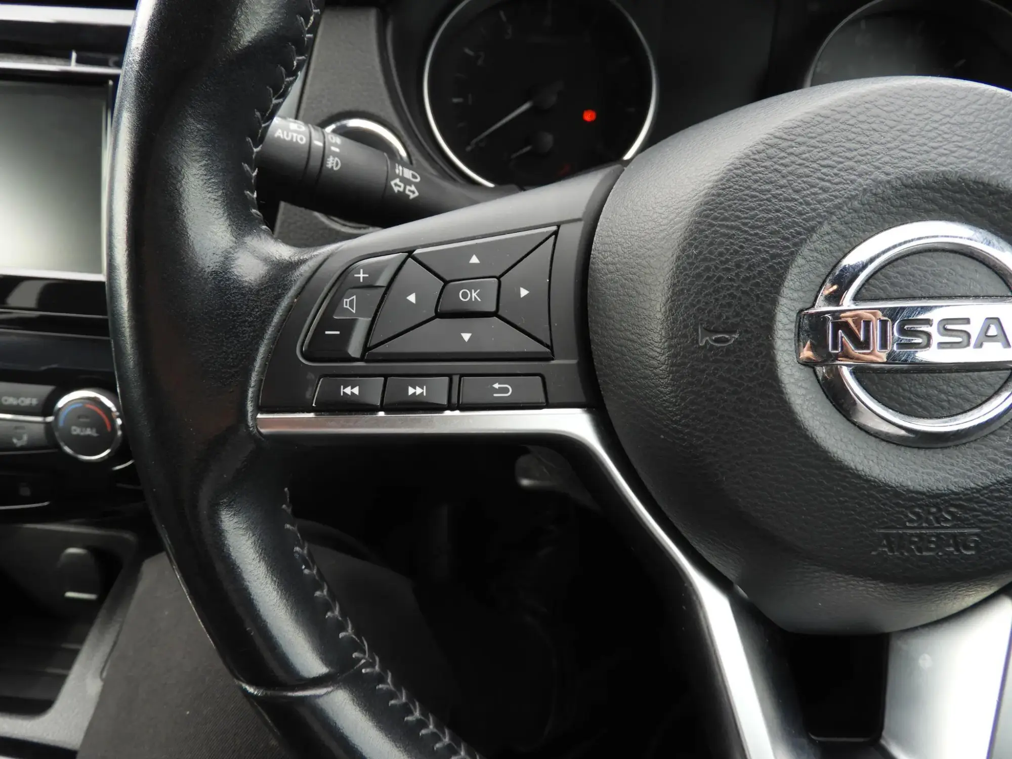 Nissan Qashqai Image 32 Nissan Qashqai Image 32