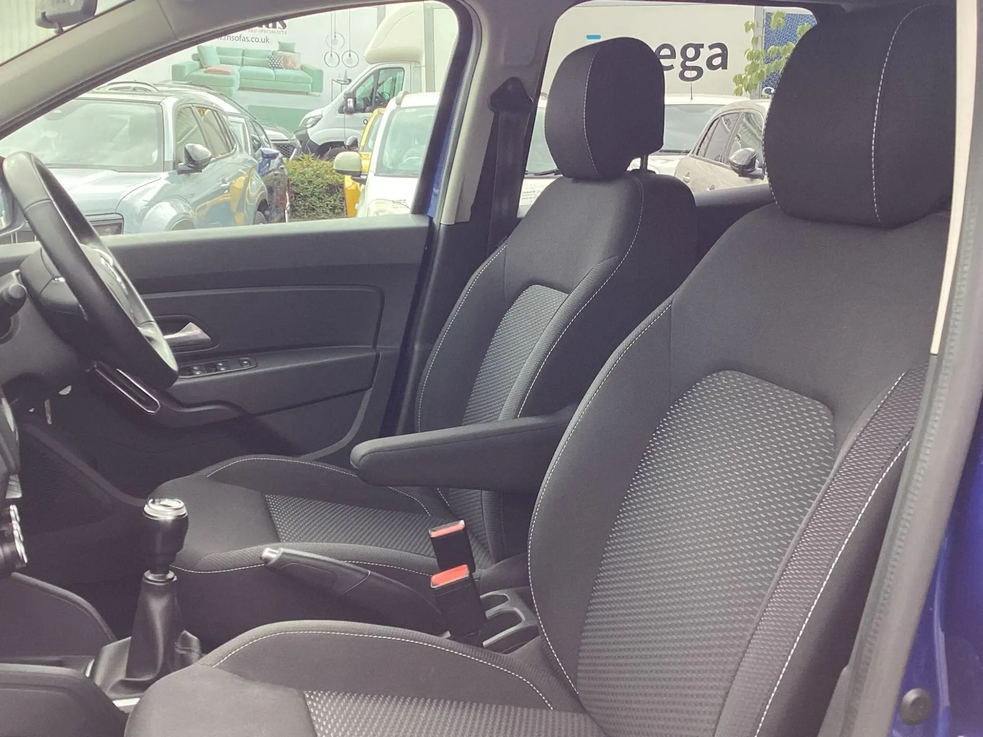 Dacia Duster Image 11 Dacia Duster Image 11