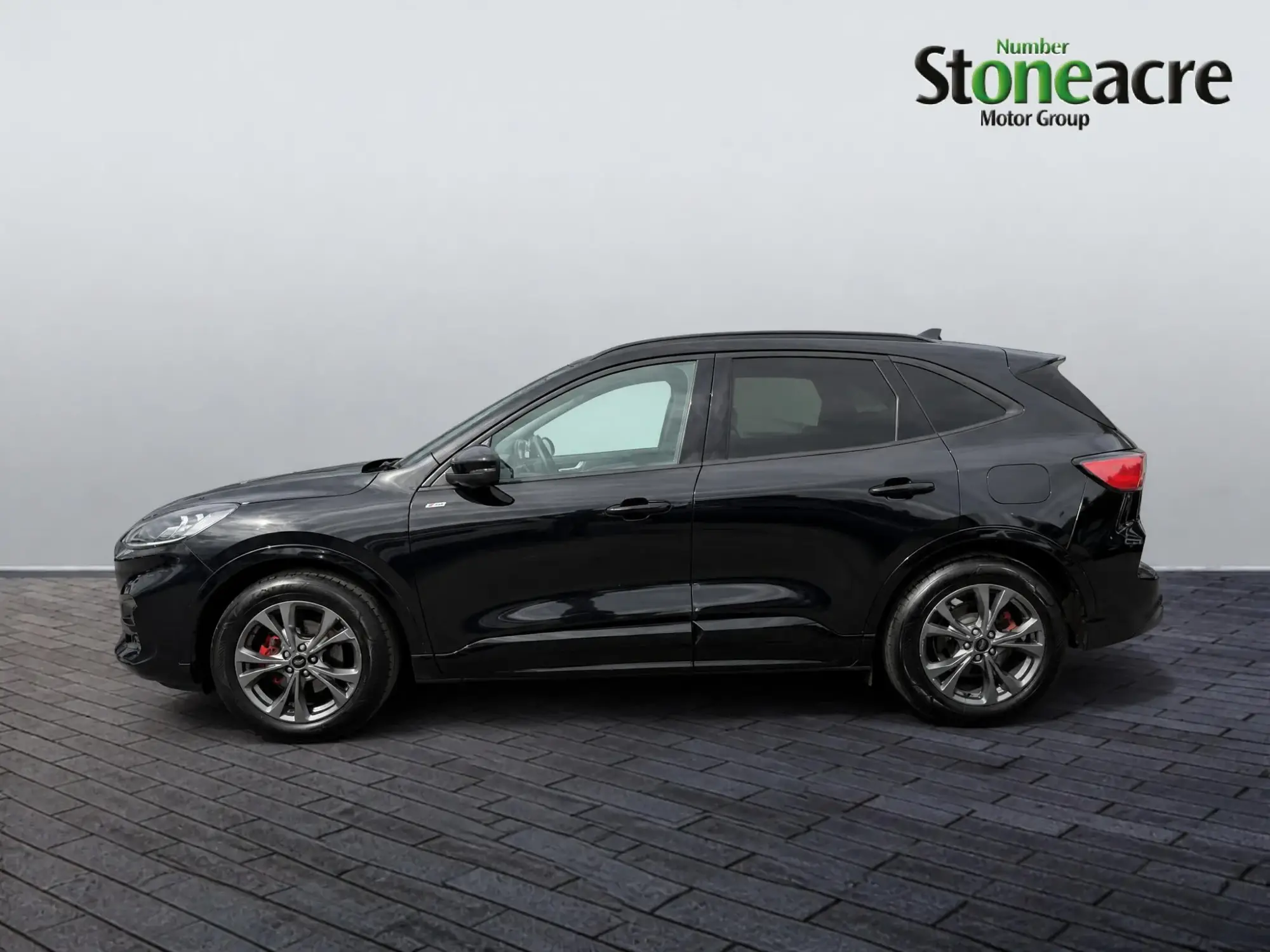 Ford Kuga Hybrid Image 5 Ford Kuga Hybrid Image 5