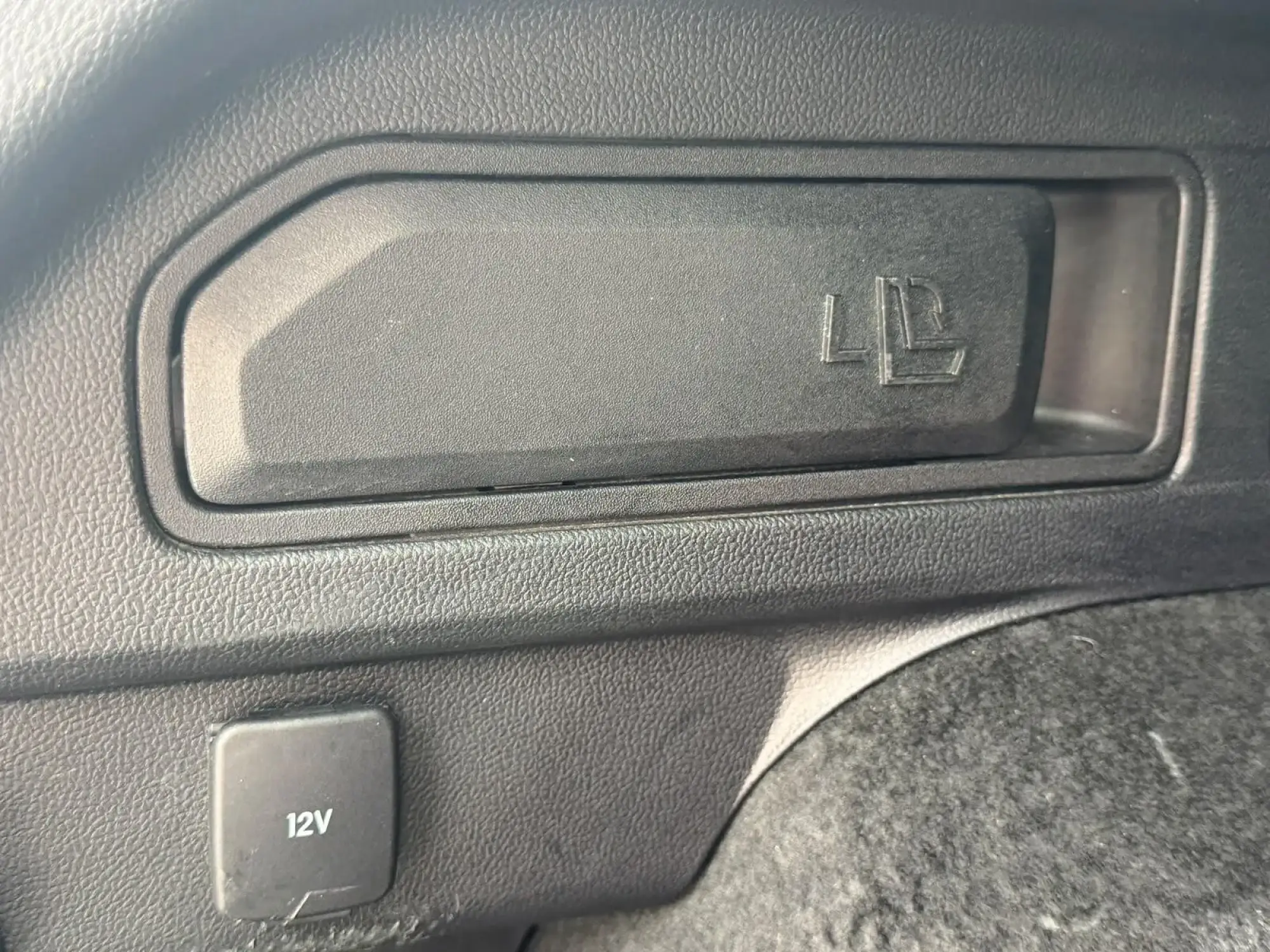 Ford Kuga Hybrid Image 16 Ford Kuga Hybrid Image 16