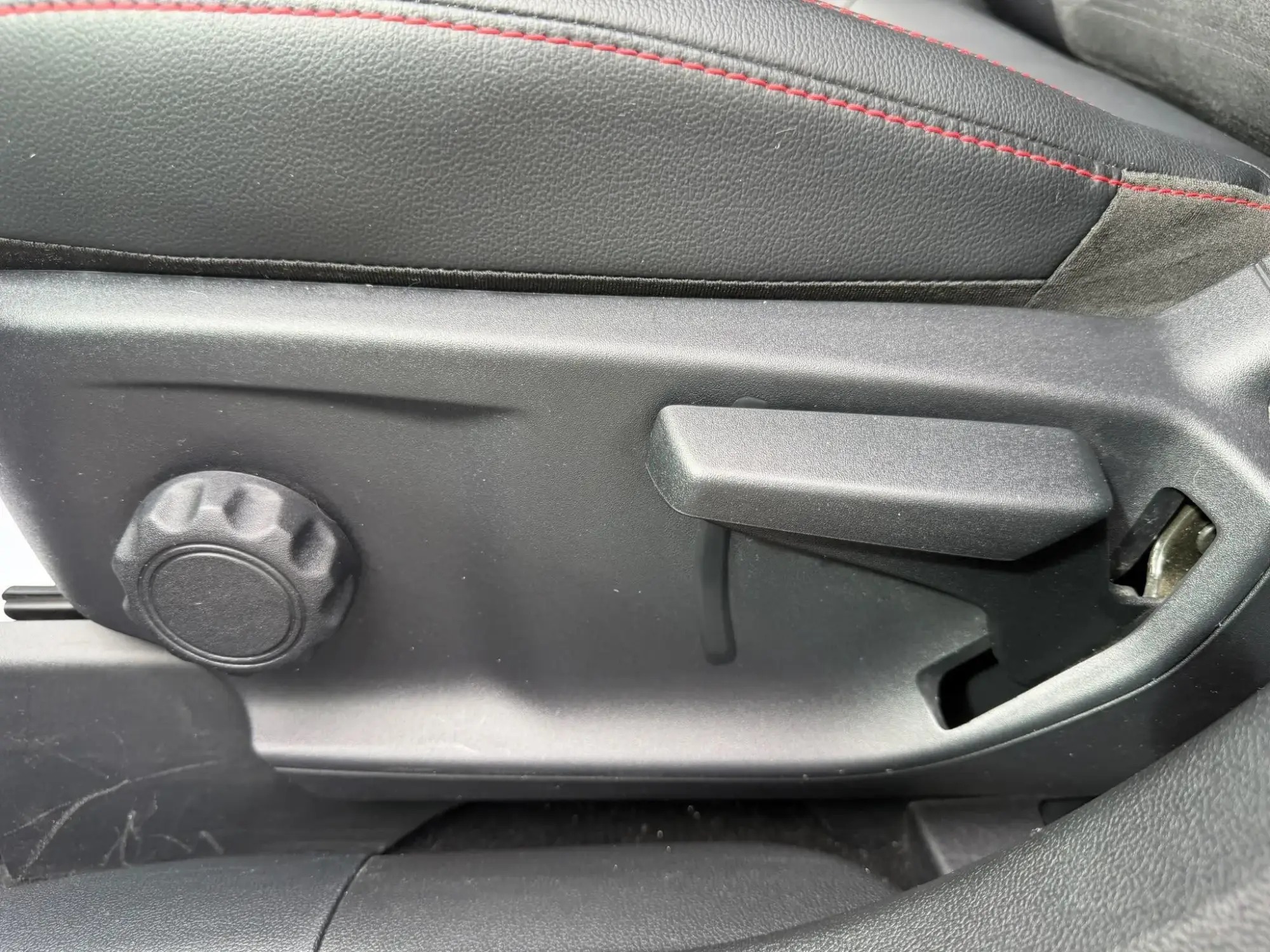 Ford Kuga Hybrid Image 21 Ford Kuga Hybrid Image 21