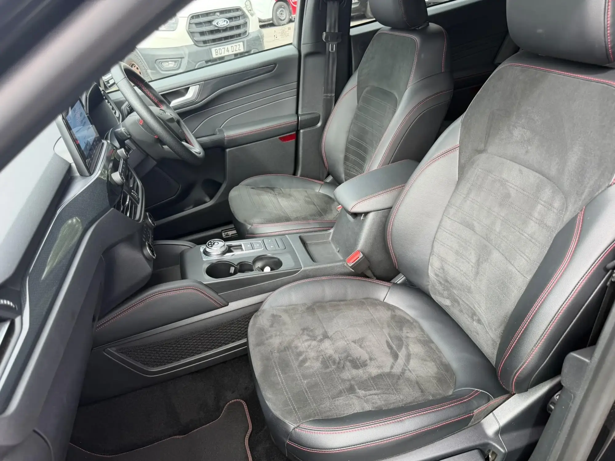 Ford Kuga Hybrid Image 39 Ford Kuga Hybrid Image 39