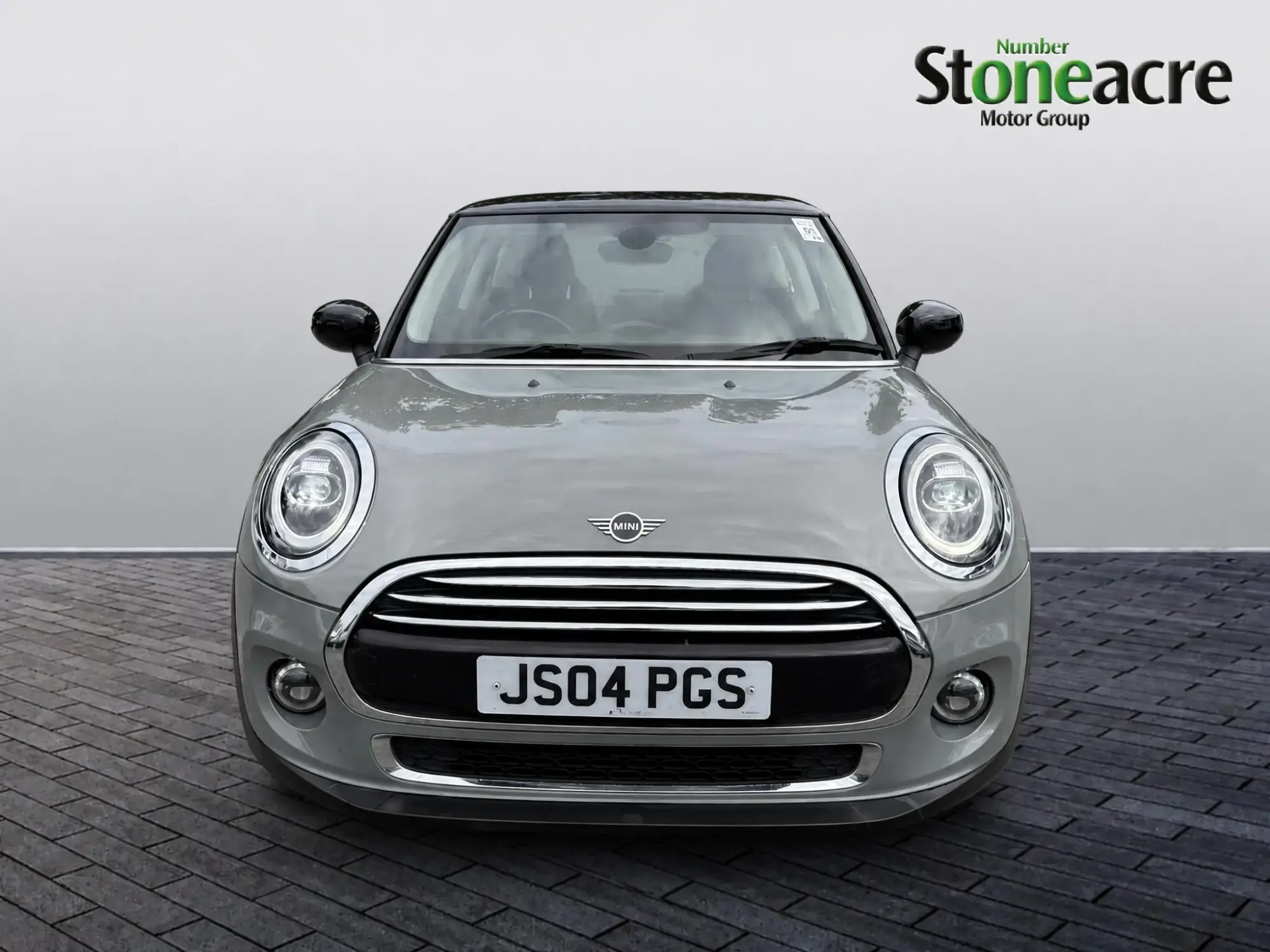 MINI Hatch 1.5 Cooper Exclusive Euro 6 (s/s) 3dr JS04PGS Image 2
