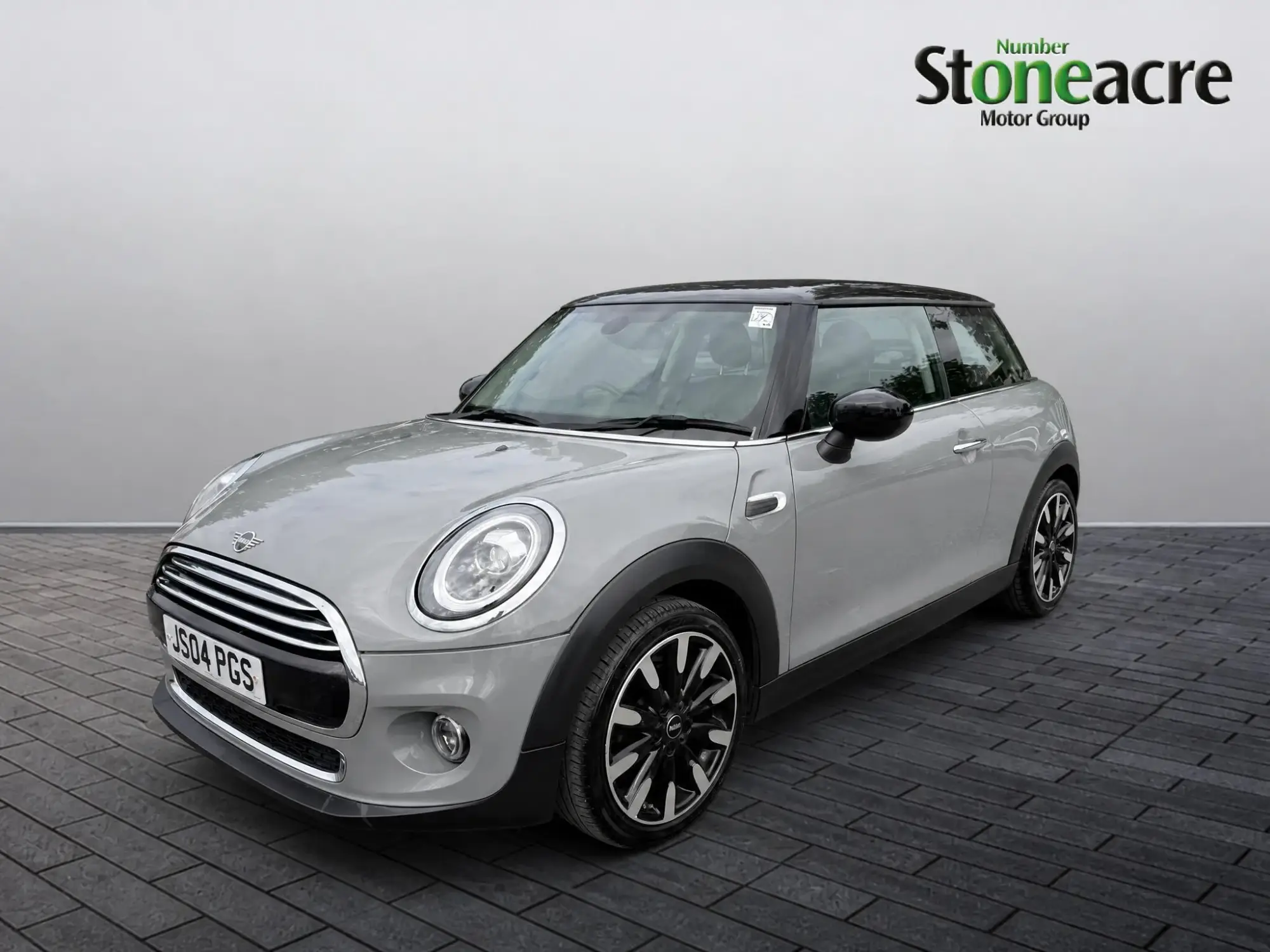 MINI Hatch 1.5 Cooper Exclusive Euro 6 (s/s) 3dr JS04PGS Image 3