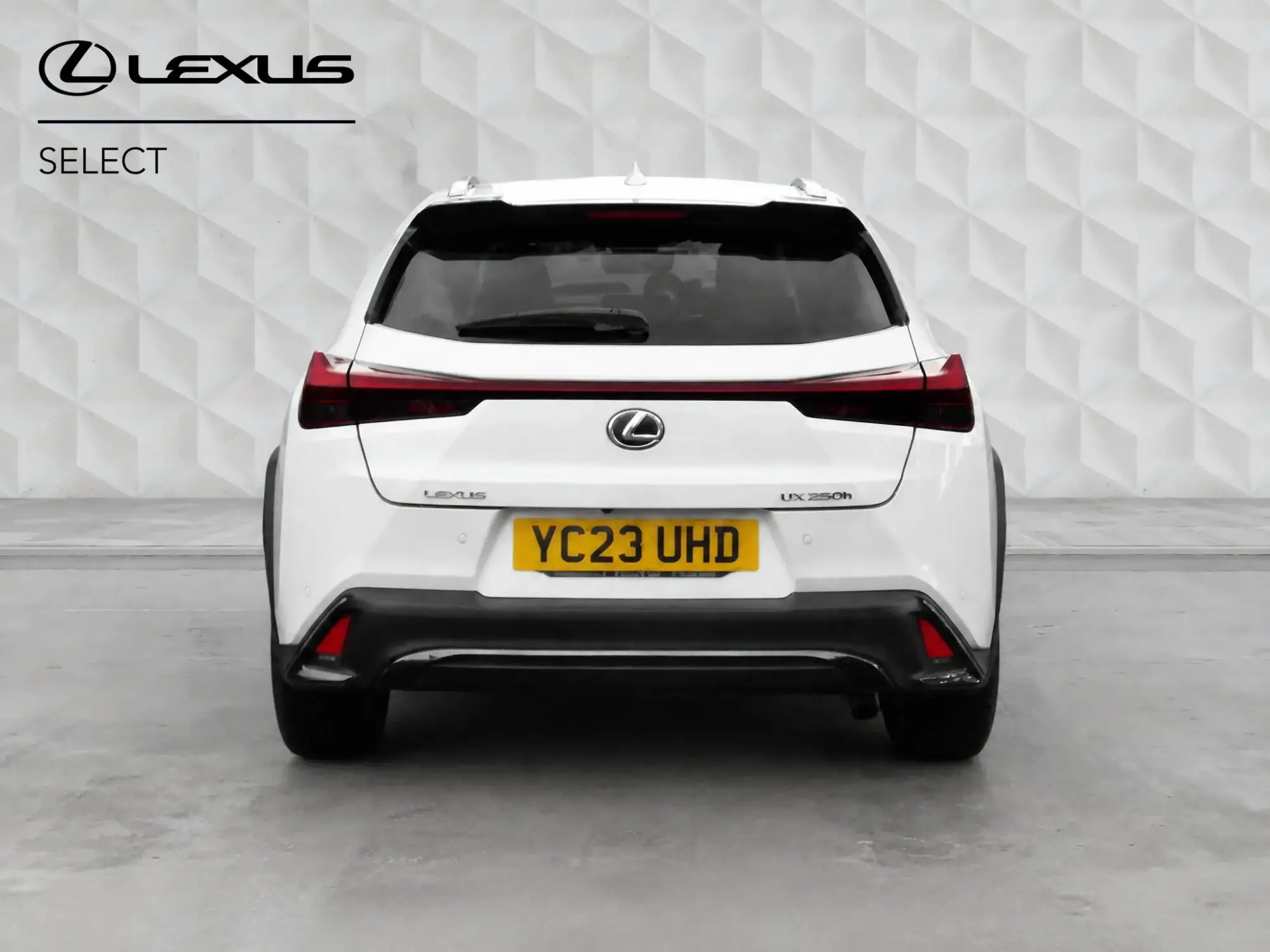 Lexus UX Self-Charging Hybrid Image 8 Lexus UX Self-Charging Hybrid Image 8
