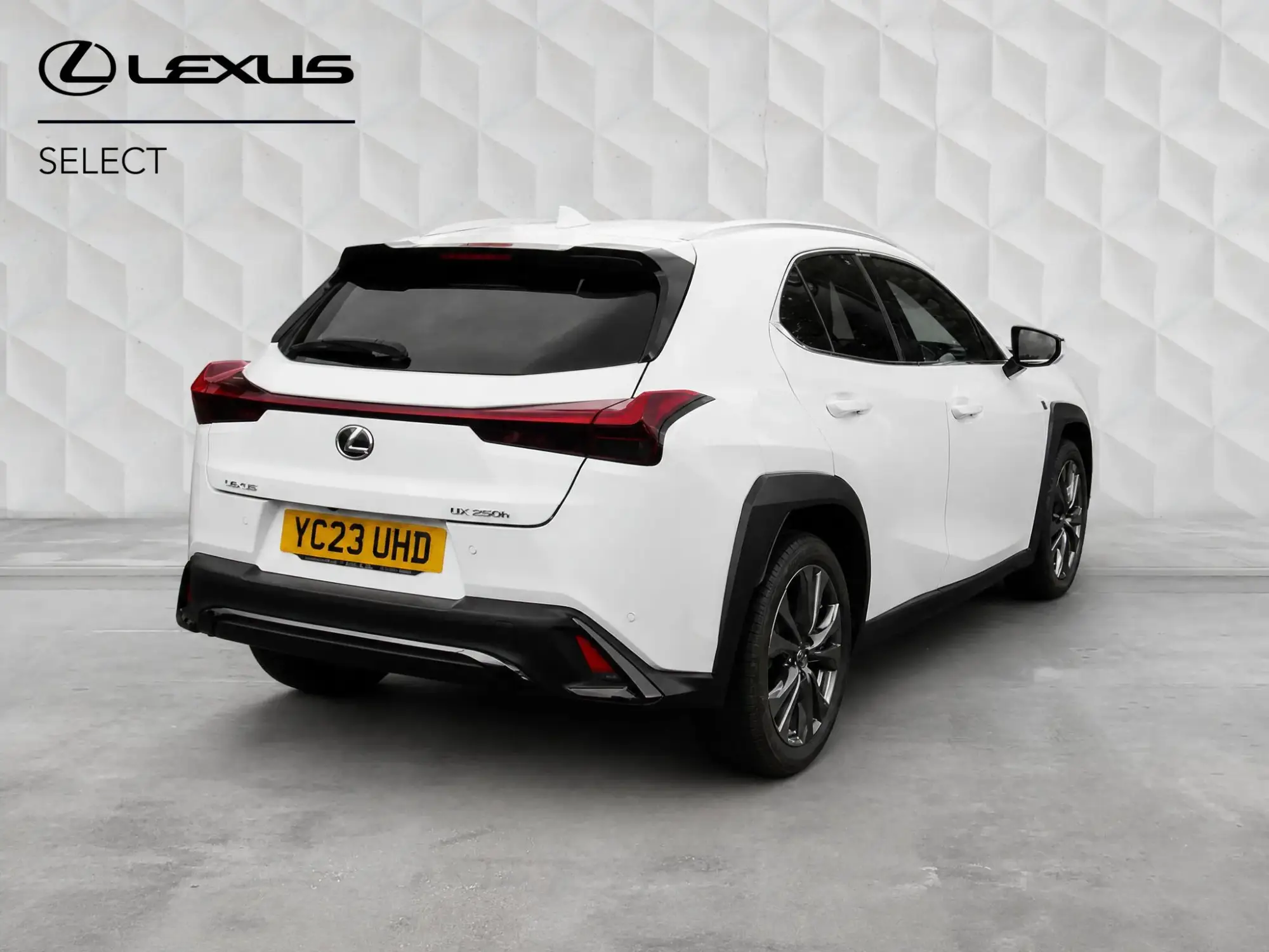 Lexus UX Self-Charging Hybrid Image 10 Lexus UX Self-Charging Hybrid Image 10