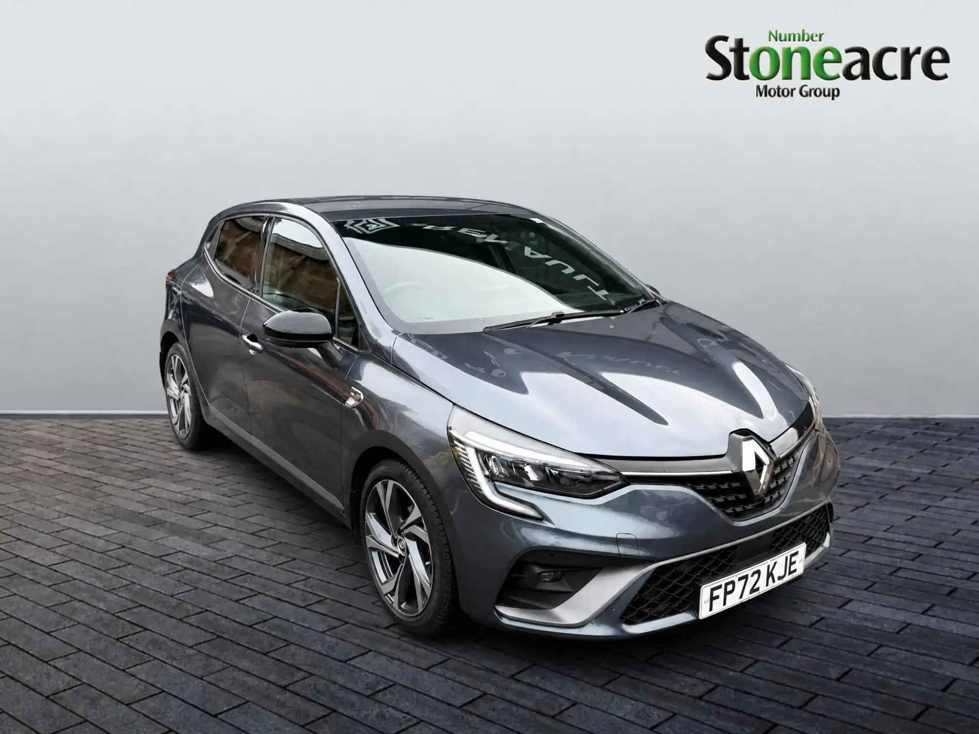 Renault Clio 1.0 TCe 90 RS Line 5dr FP72KJE Image 1 Renault Clio 1.0 TCe 90 RS Line 5dr FP72KJE Image 1