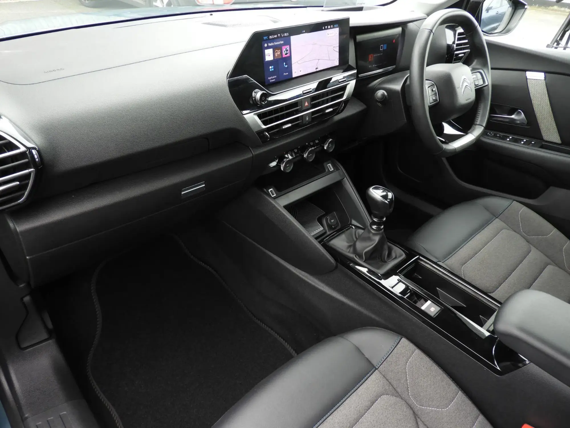 Citroen C4 Image 14 Citroen C4 Image 14