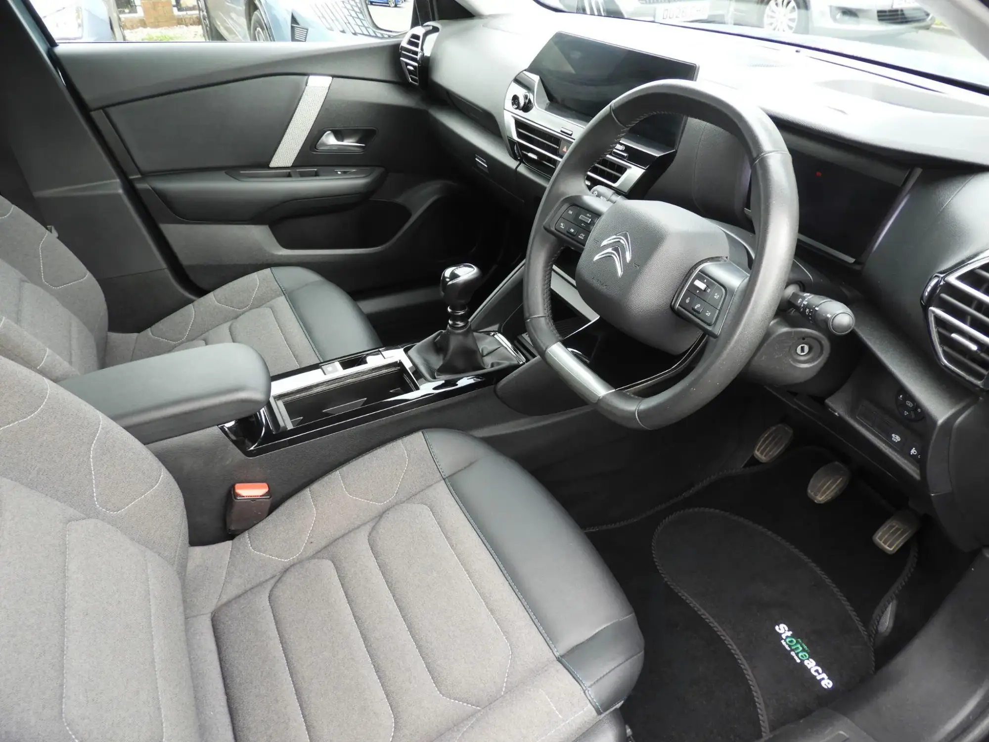 Citroen C4 Image 16 Citroen C4 Image 16