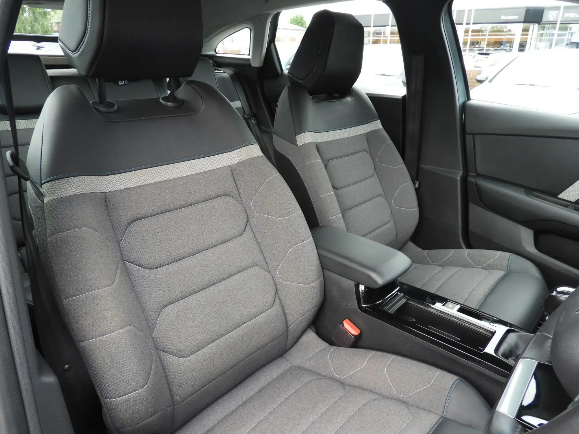 Citroen C4 Image 17 Citroen C4 Image 17