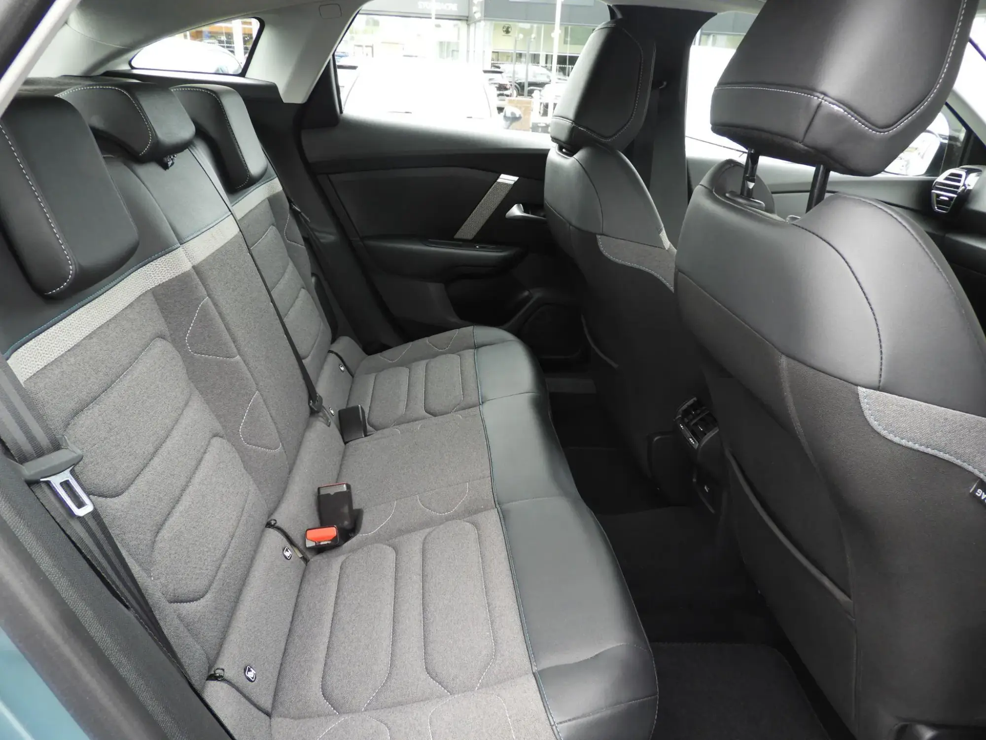Citroen C4 Image 18 Citroen C4 Image 18
