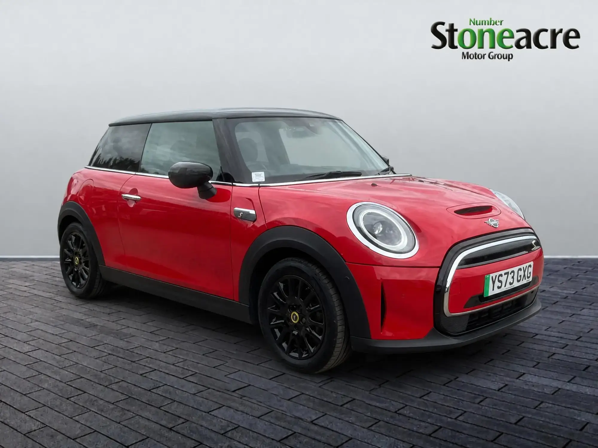 MINI Electric Hatch Cooper SE 32.6kWh Level 3 Auto 3dr YS73GXG Image 1 MINI Electric Hatch Cooper SE 32.6kWh Level 3 Auto 3dr YS73GXG Image 1