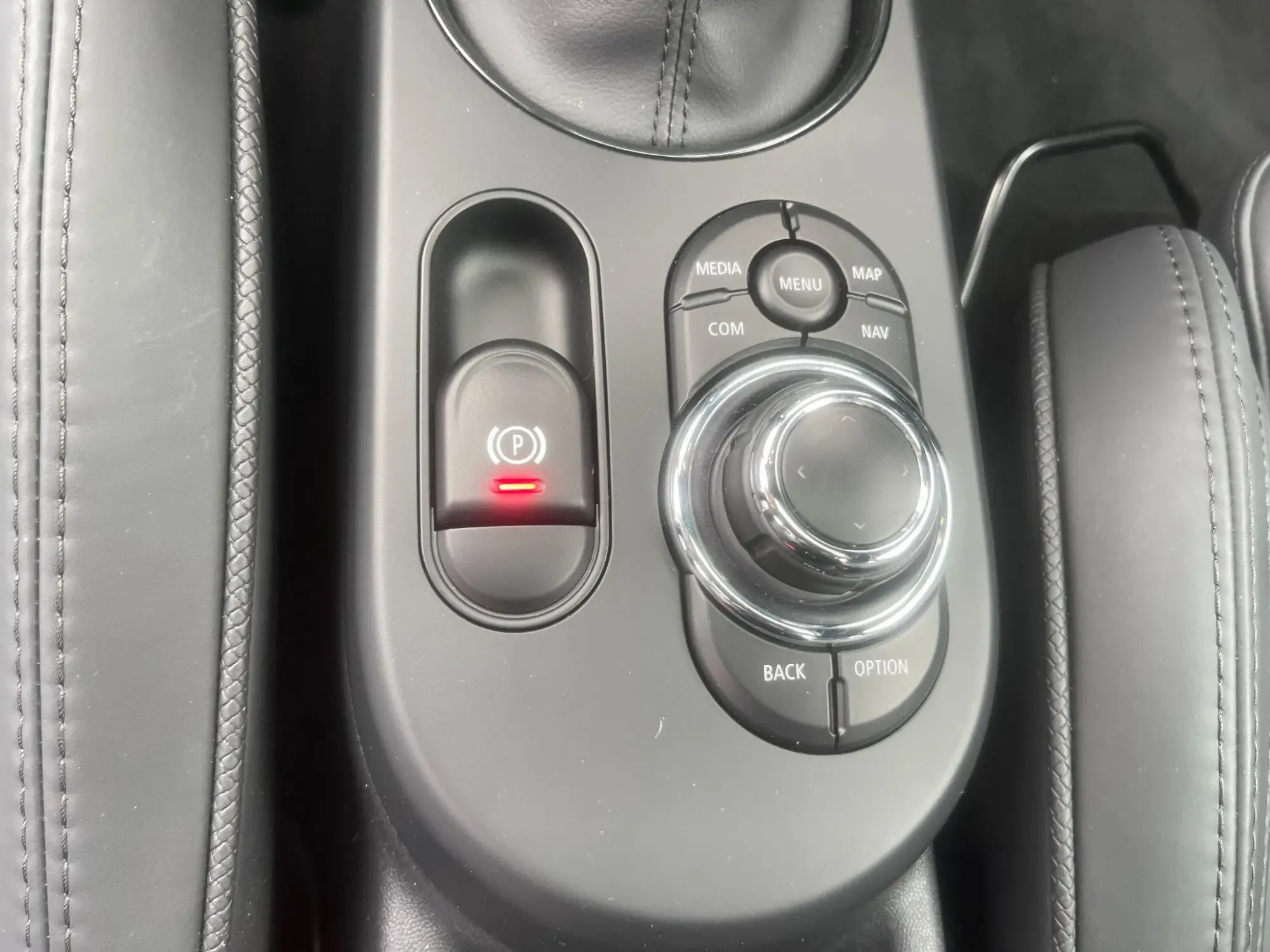 MINI Electric Hatch Image 14 MINI Electric Hatch Image 14
