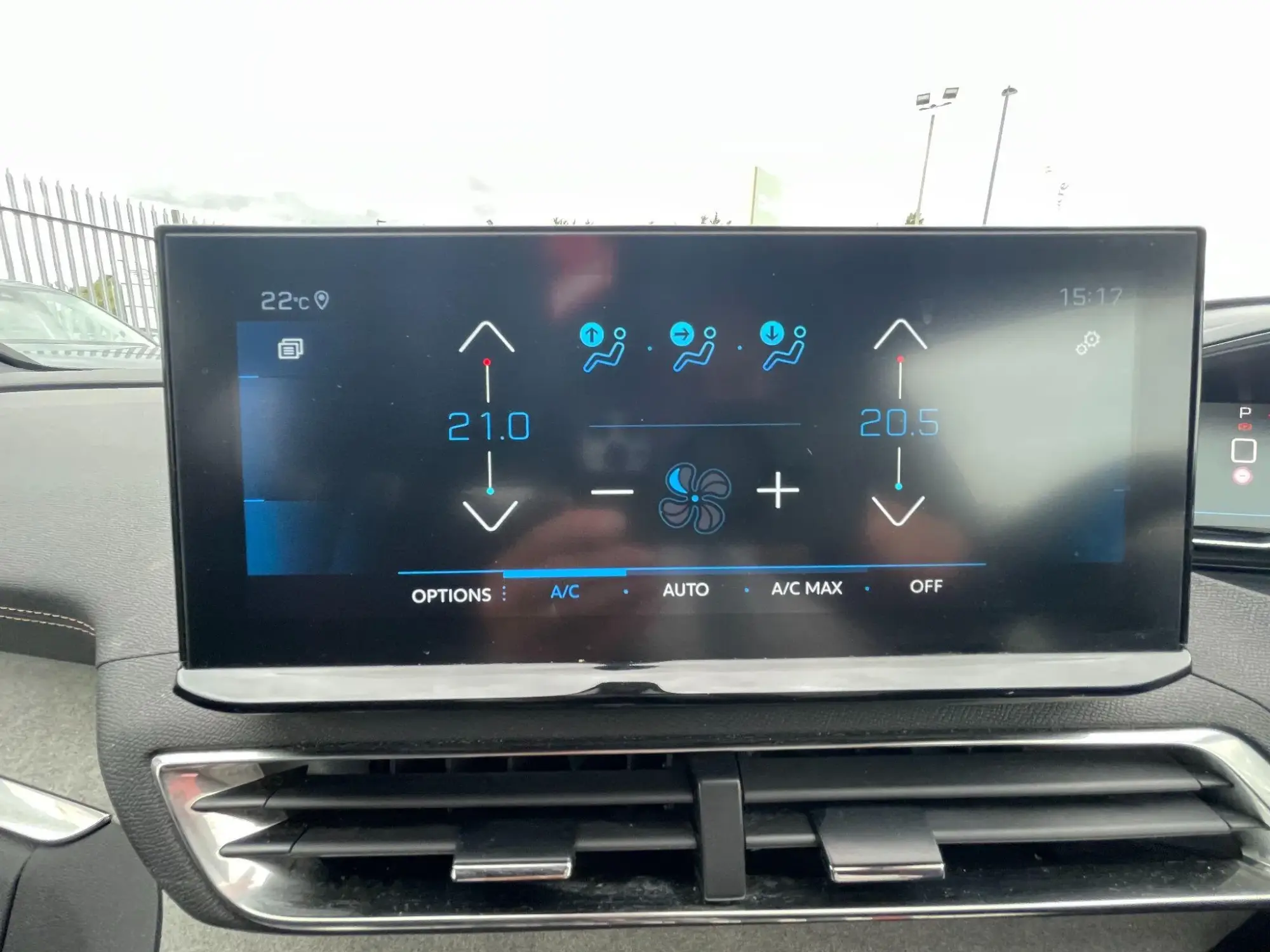 Peugeot 5008 Image 19