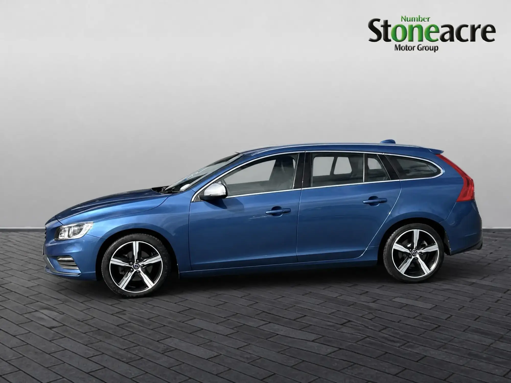 Volvo V60 Image 6 Volvo V60 Image 6