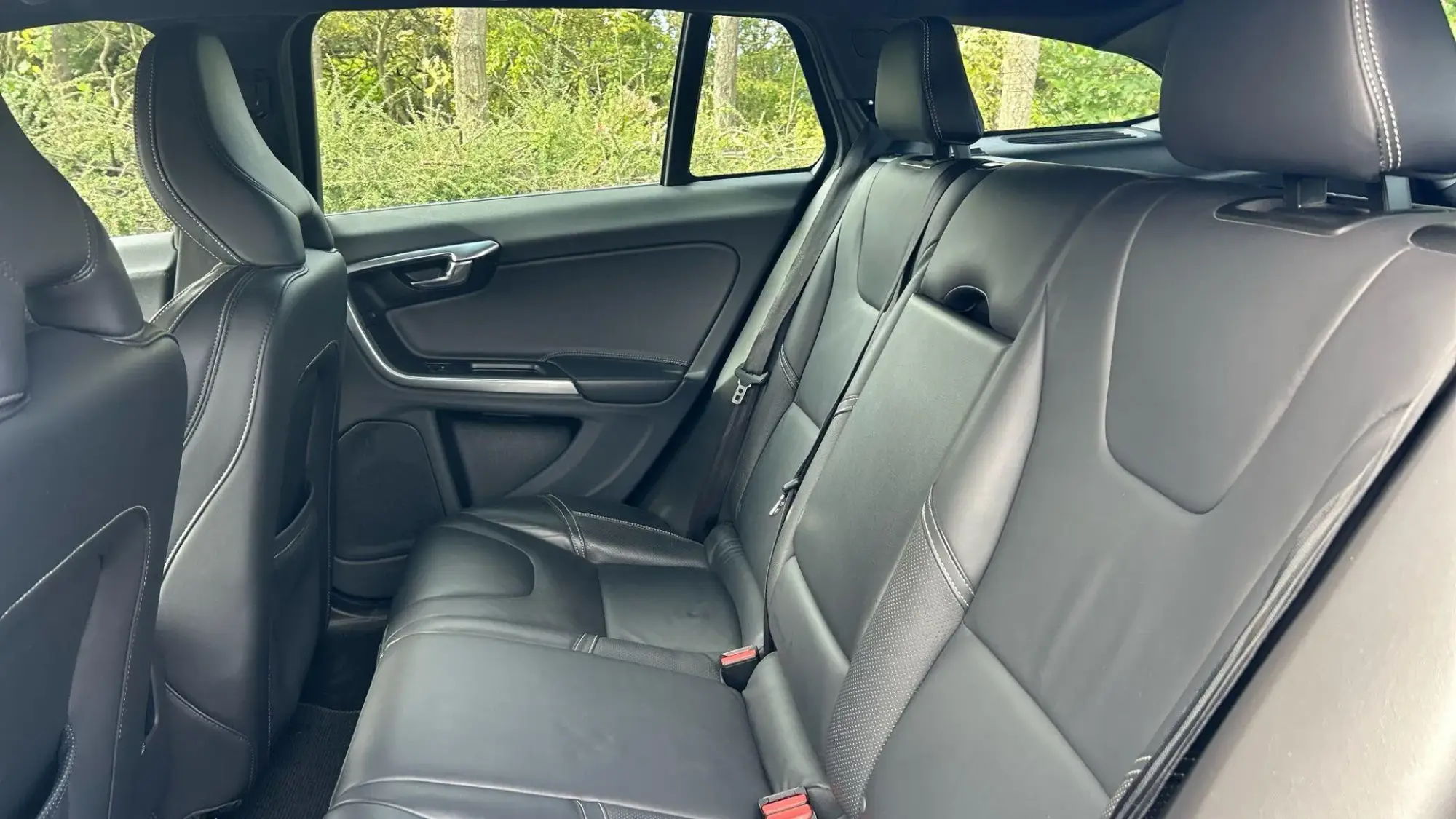 Volvo V60 Image 16 Volvo V60 Image 16