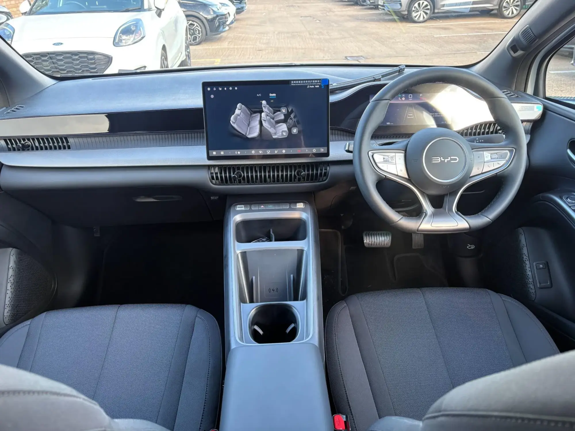 BYD Dolphin G Image 10