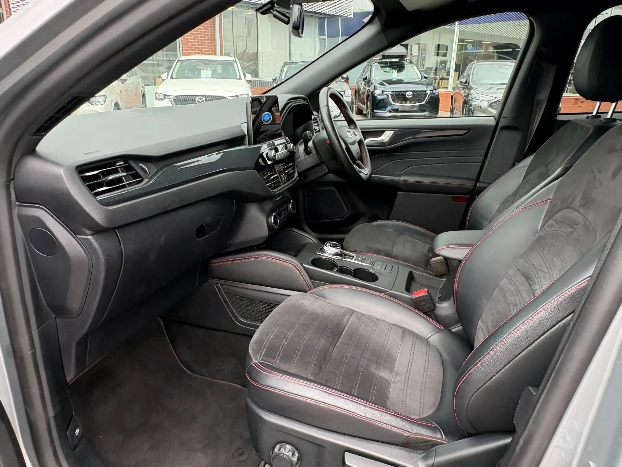 Ford Kuga Hybrid Image 24 Ford Kuga Hybrid Image 24