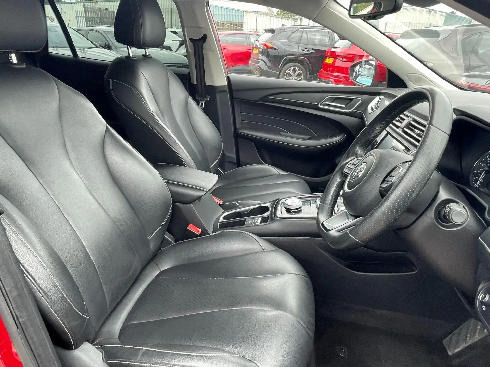 MG5 EV Image 9