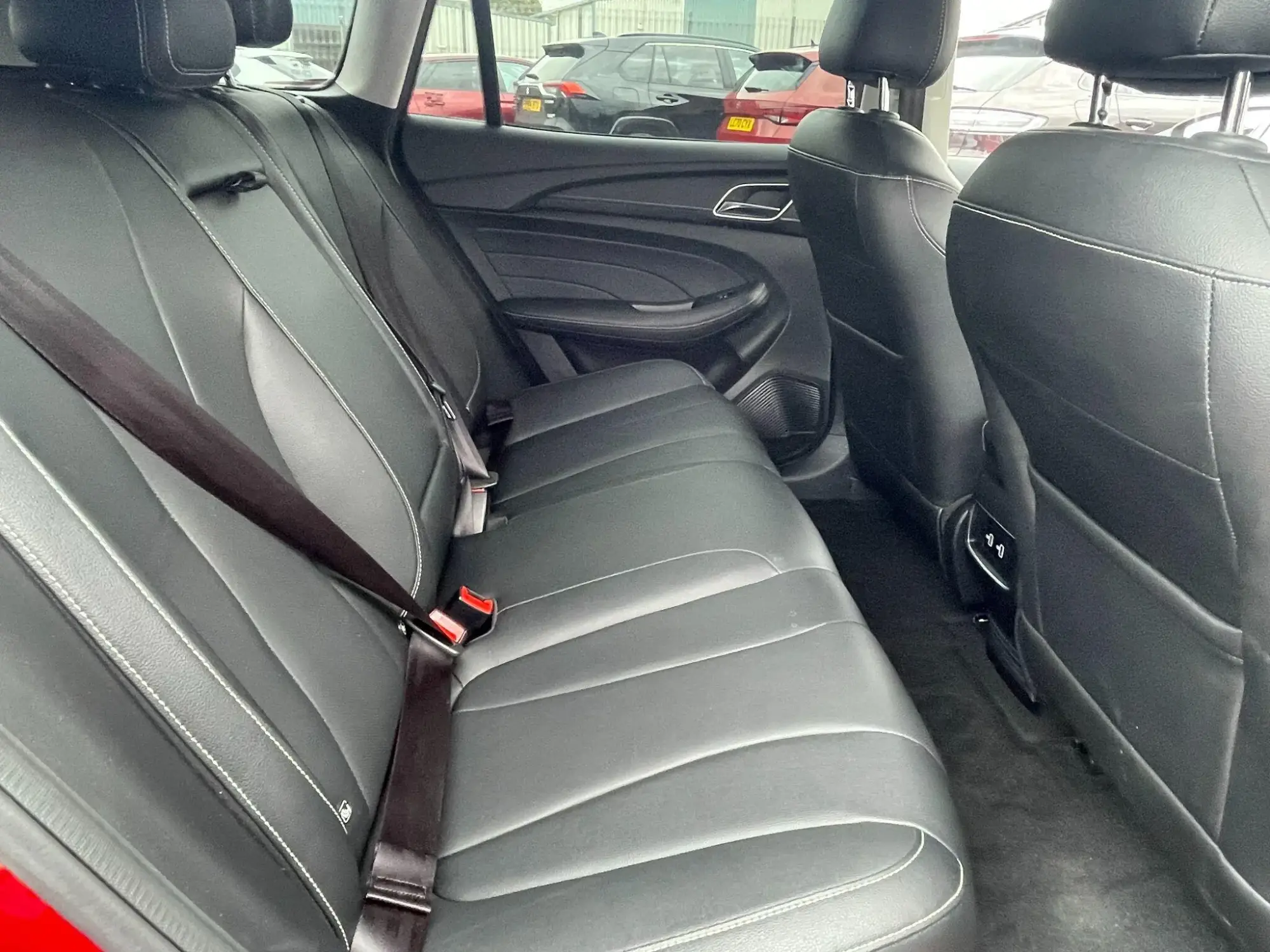 MG5 EV Image 10