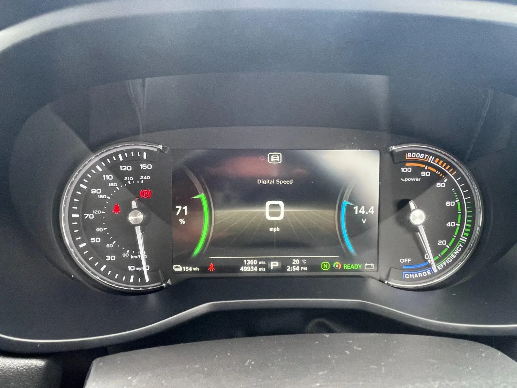 MG5 EV Image 19