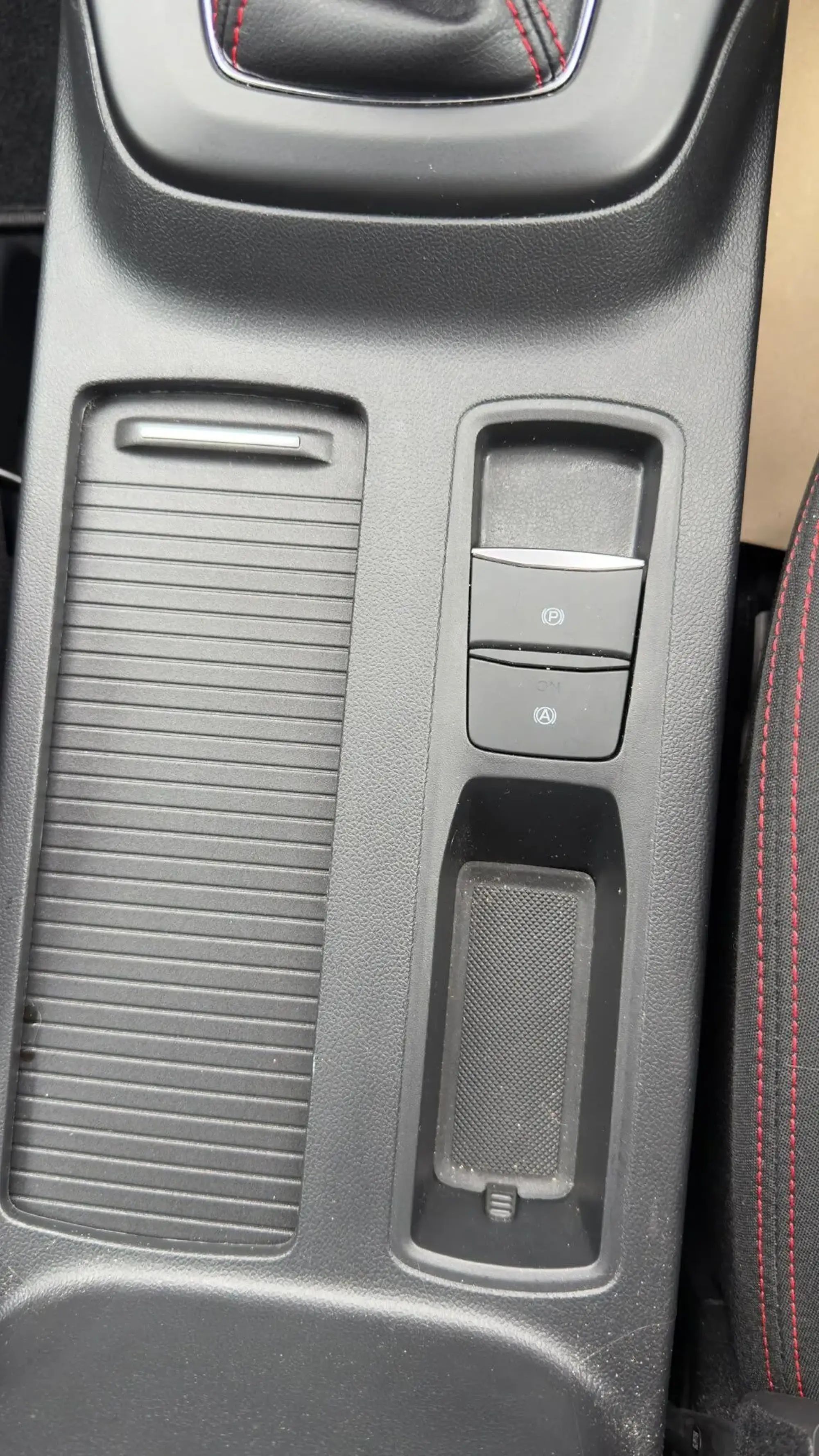 Ford Focus Image 16