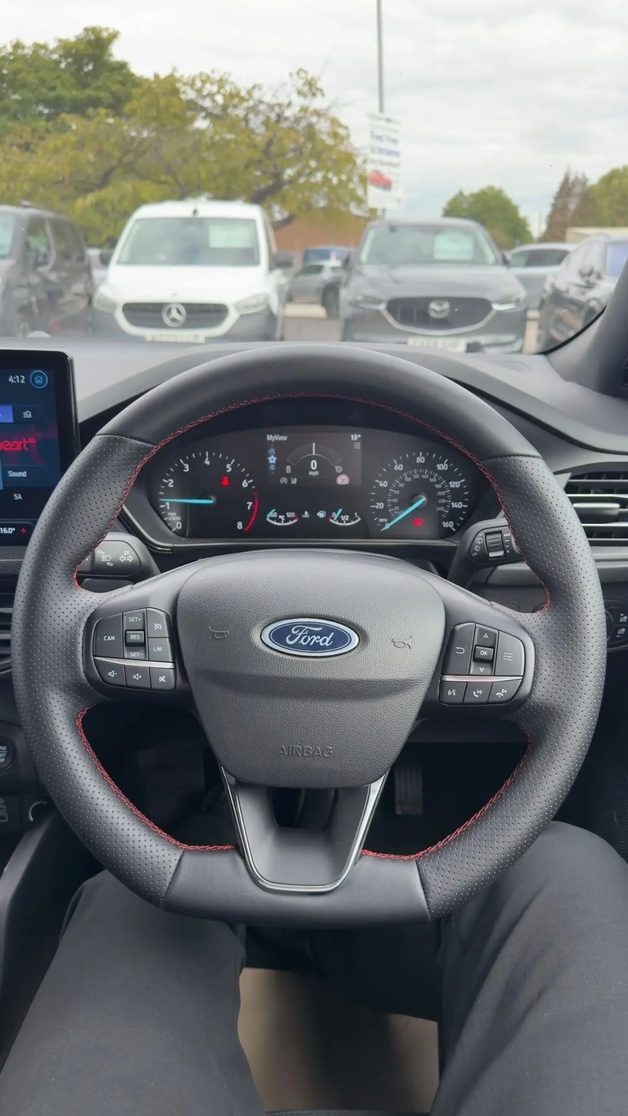 Ford Focus Image 23