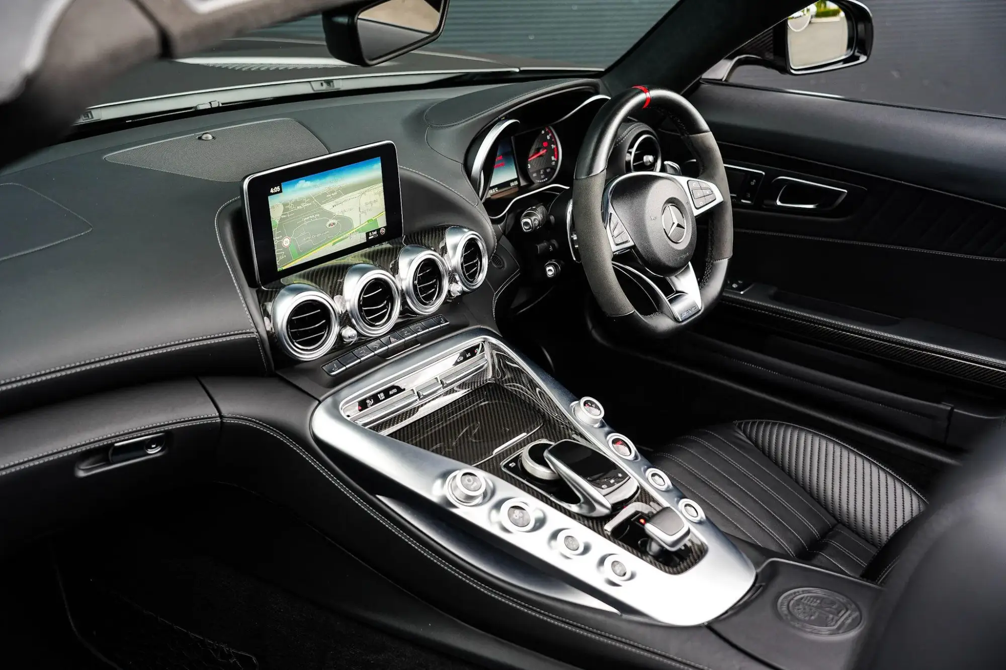 Mercedes-Benz AMG GT Image 10 Mercedes-Benz AMG GT Image 10