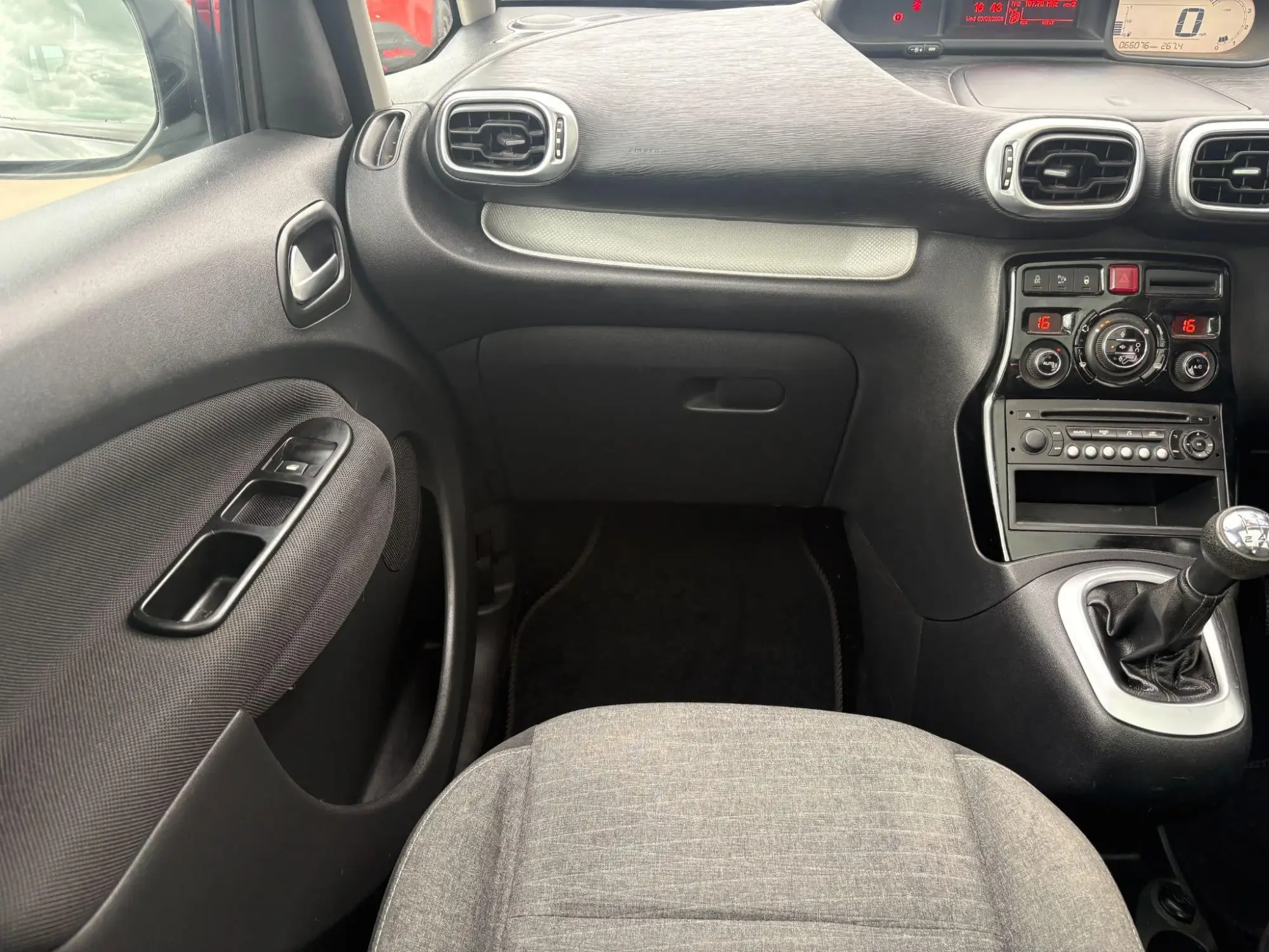 Citroen C3 Picasso Image 19 Citroen C3 Picasso Image 19