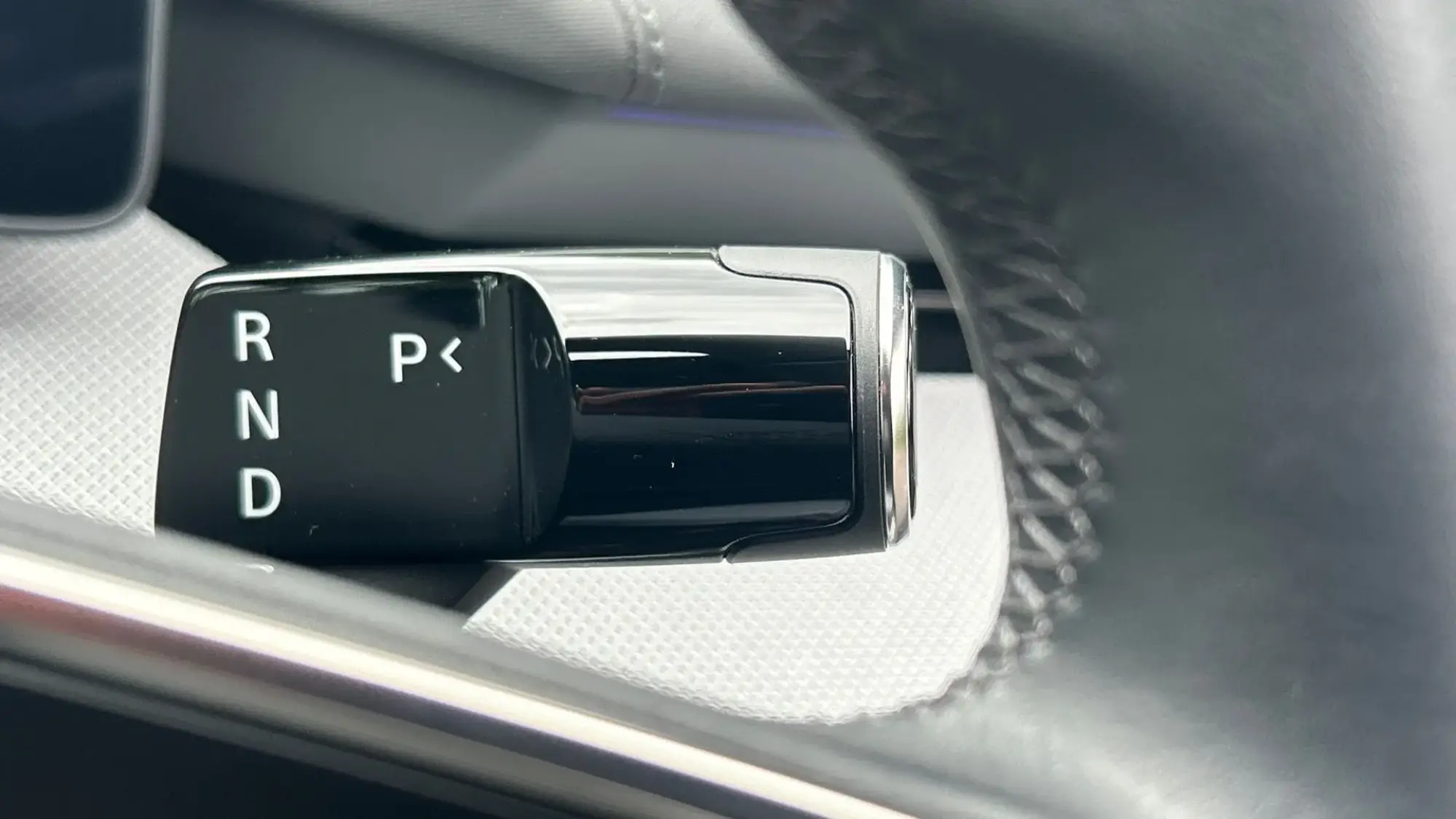 Polestar 4 SUV Image 12 Polestar 4 SUV Image 12