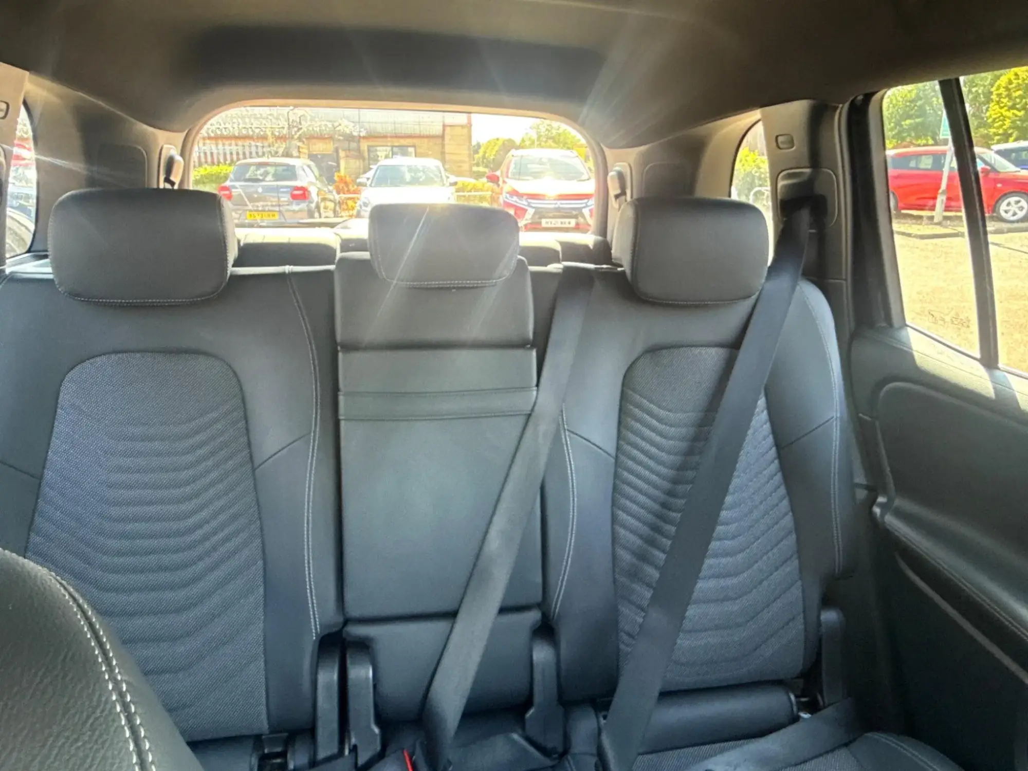 Mercedes-Benz GLB Image 16 Mercedes-Benz GLB Image 16