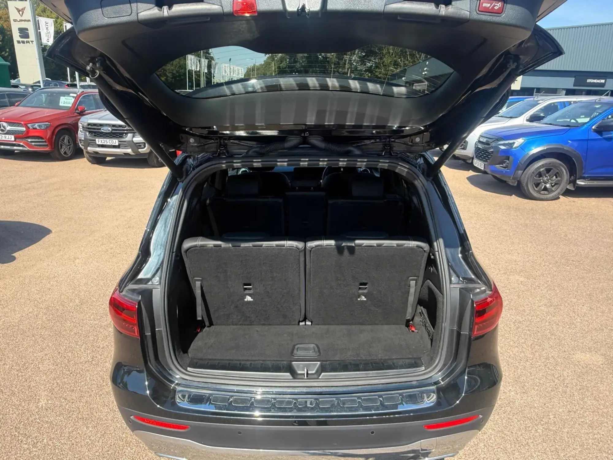 Mercedes-Benz GLB Image 29 Mercedes-Benz GLB Image 29