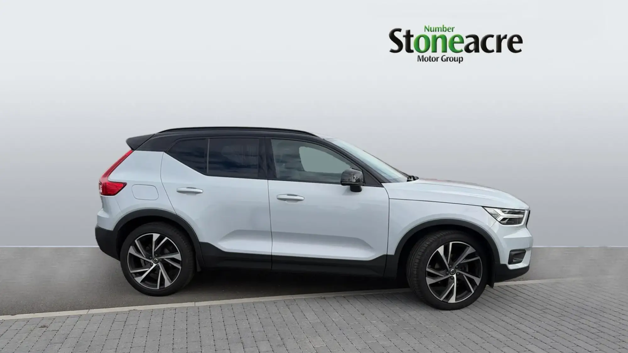 Volvo XC40 R-Design Pro T3 (163 hp) Auto NA70OHK Image 3 Volvo XC40 R-Design Pro T3 (163 hp) Auto NA70OHK Image 3