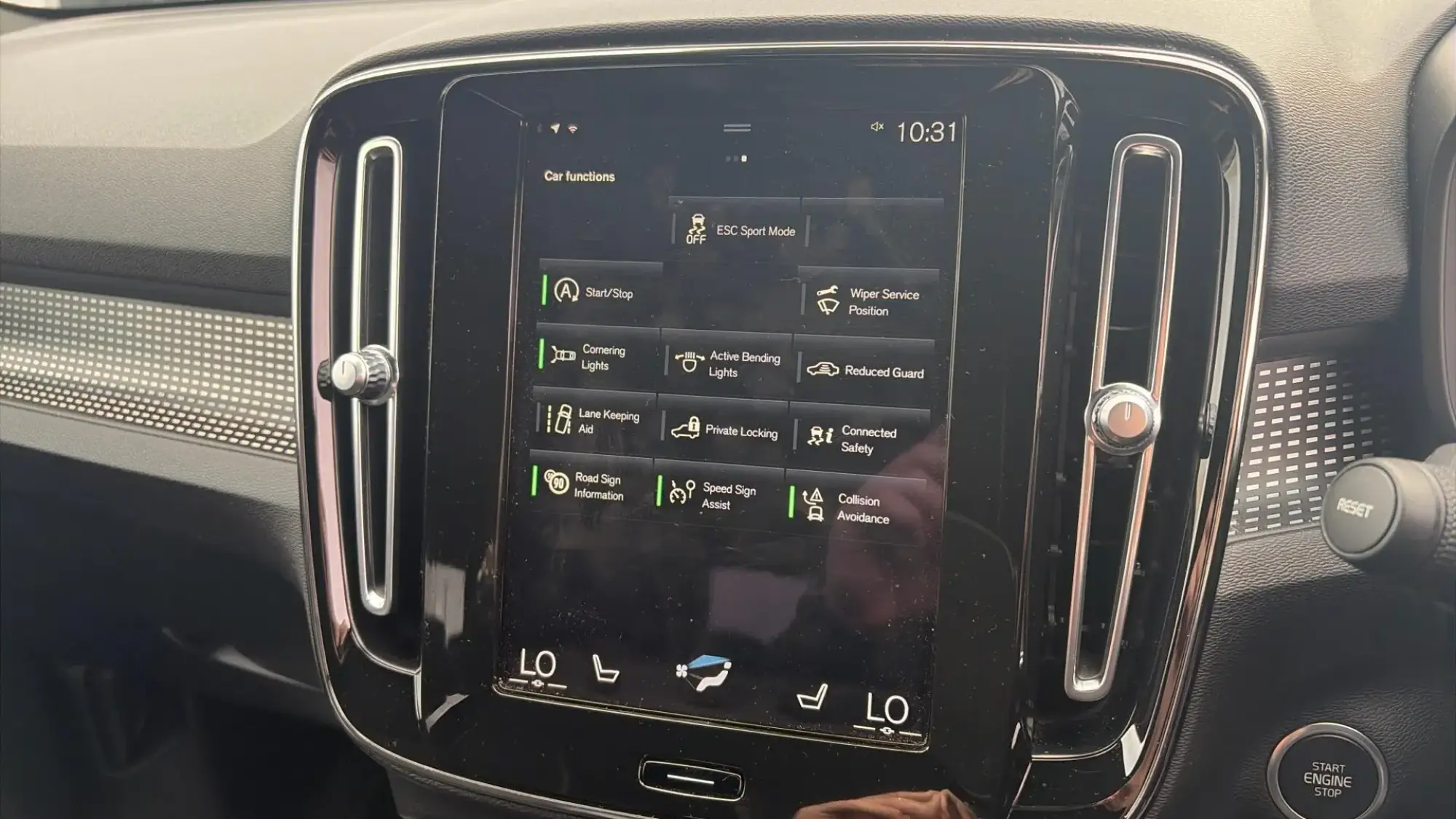 Volvo XC40 Image 18 Volvo XC40 Image 18