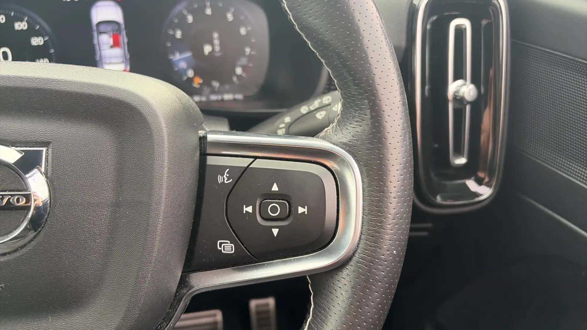 Volvo XC40 Image 20 Volvo XC40 Image 20