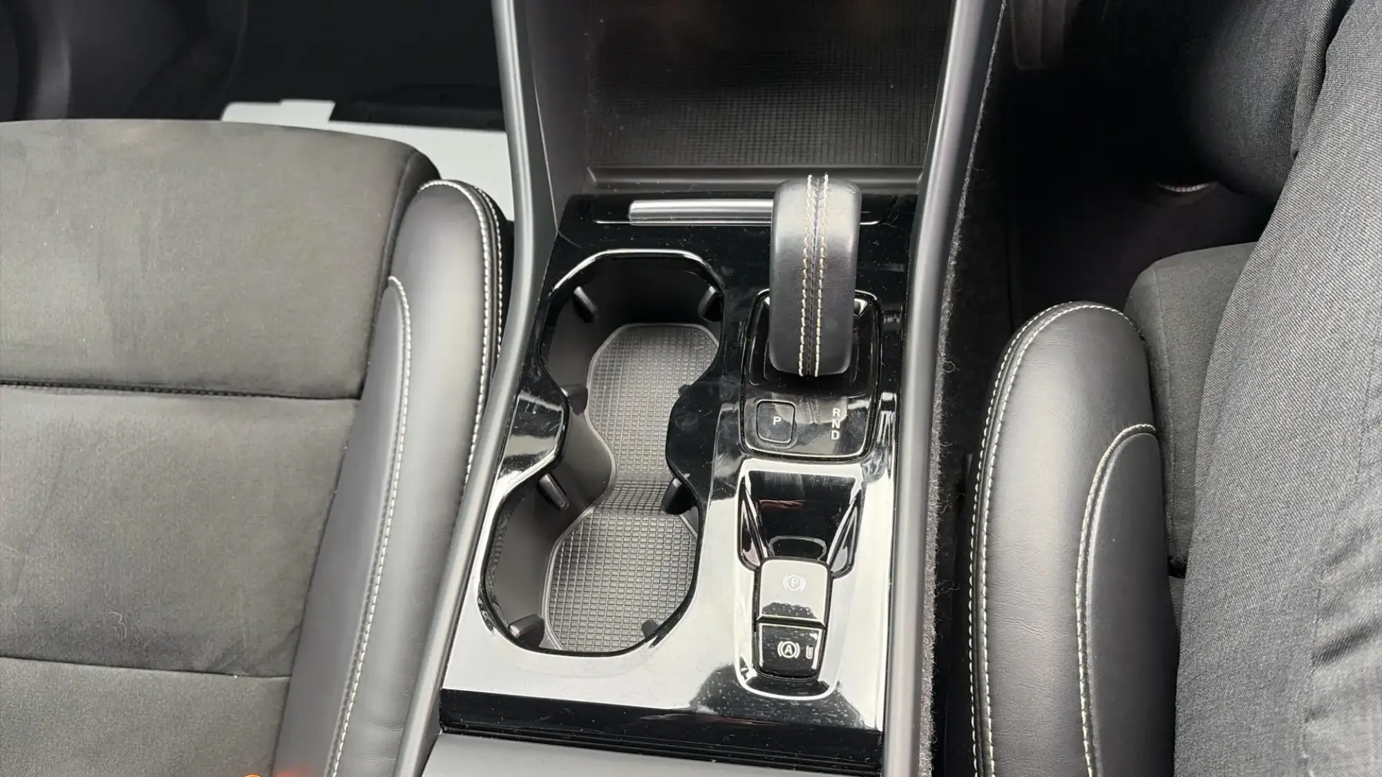 Volvo XC40 Image 25 Volvo XC40 Image 25