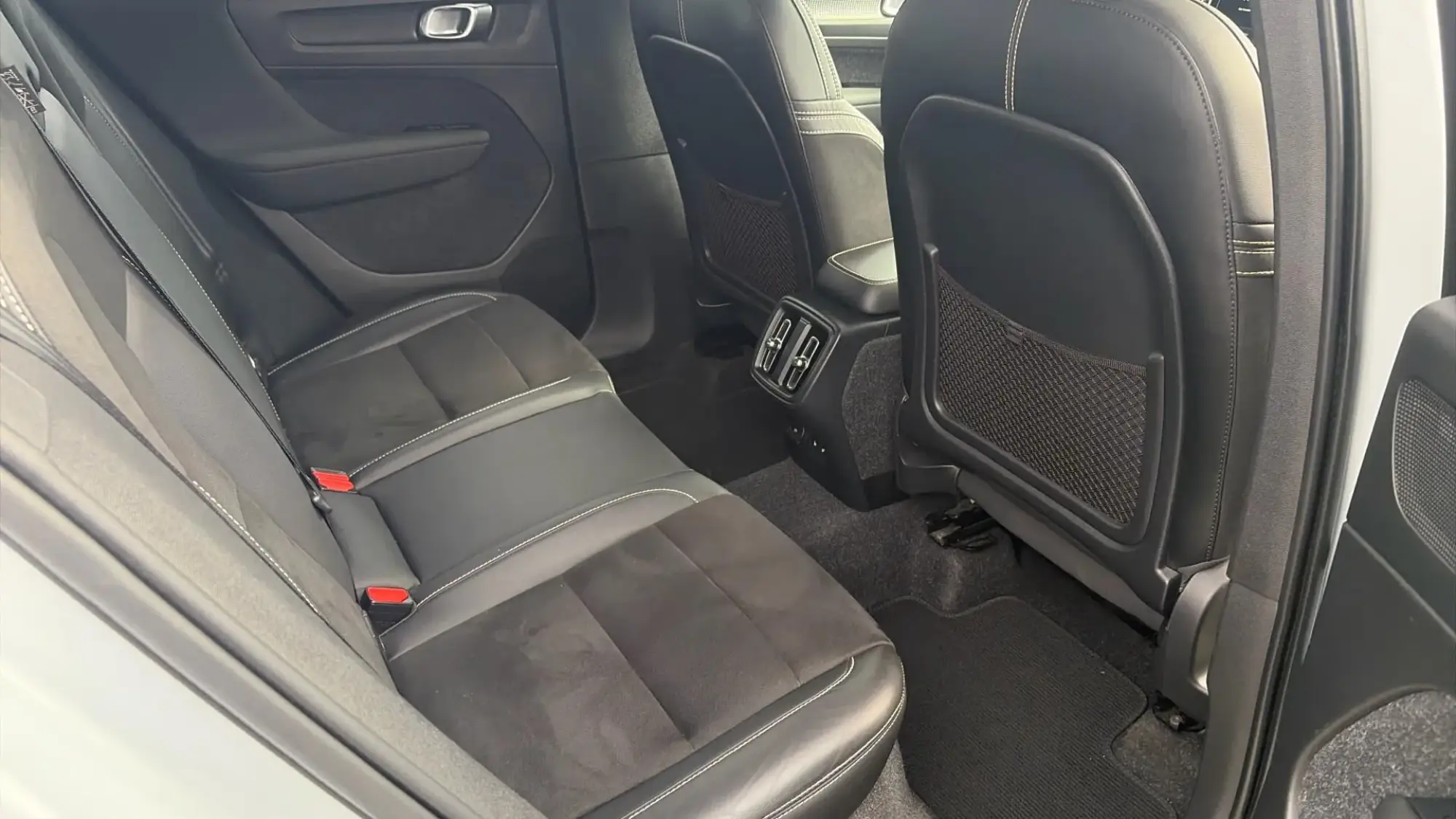 Volvo XC40 Image 32 Volvo XC40 Image 32