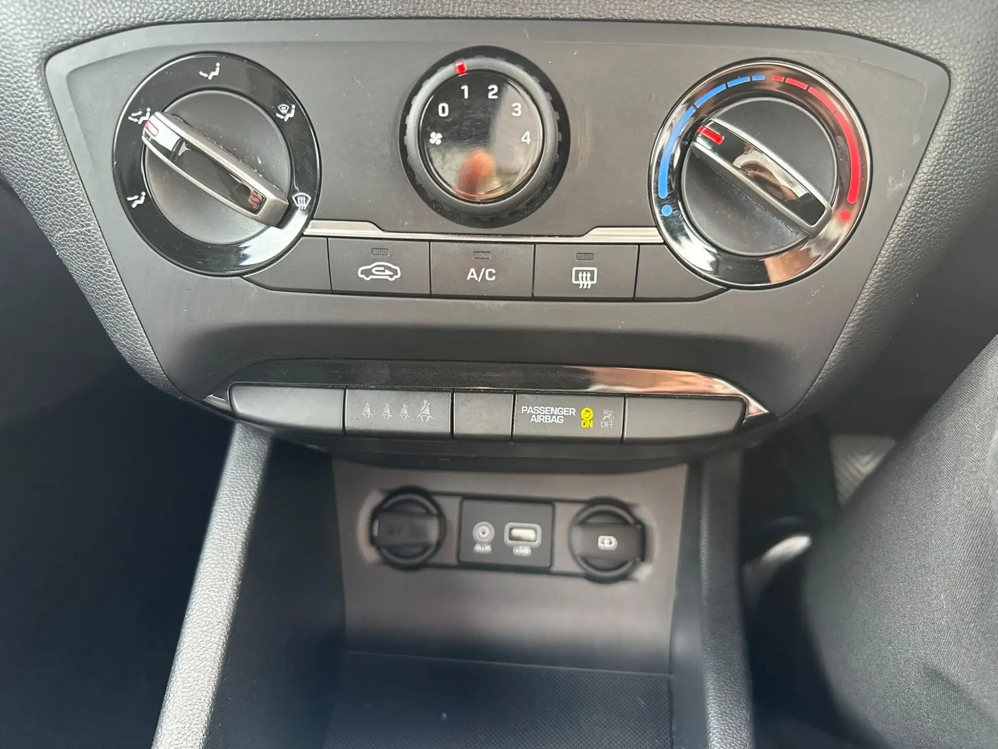 Hyundai i20 Image 18 Hyundai i20 Image 18